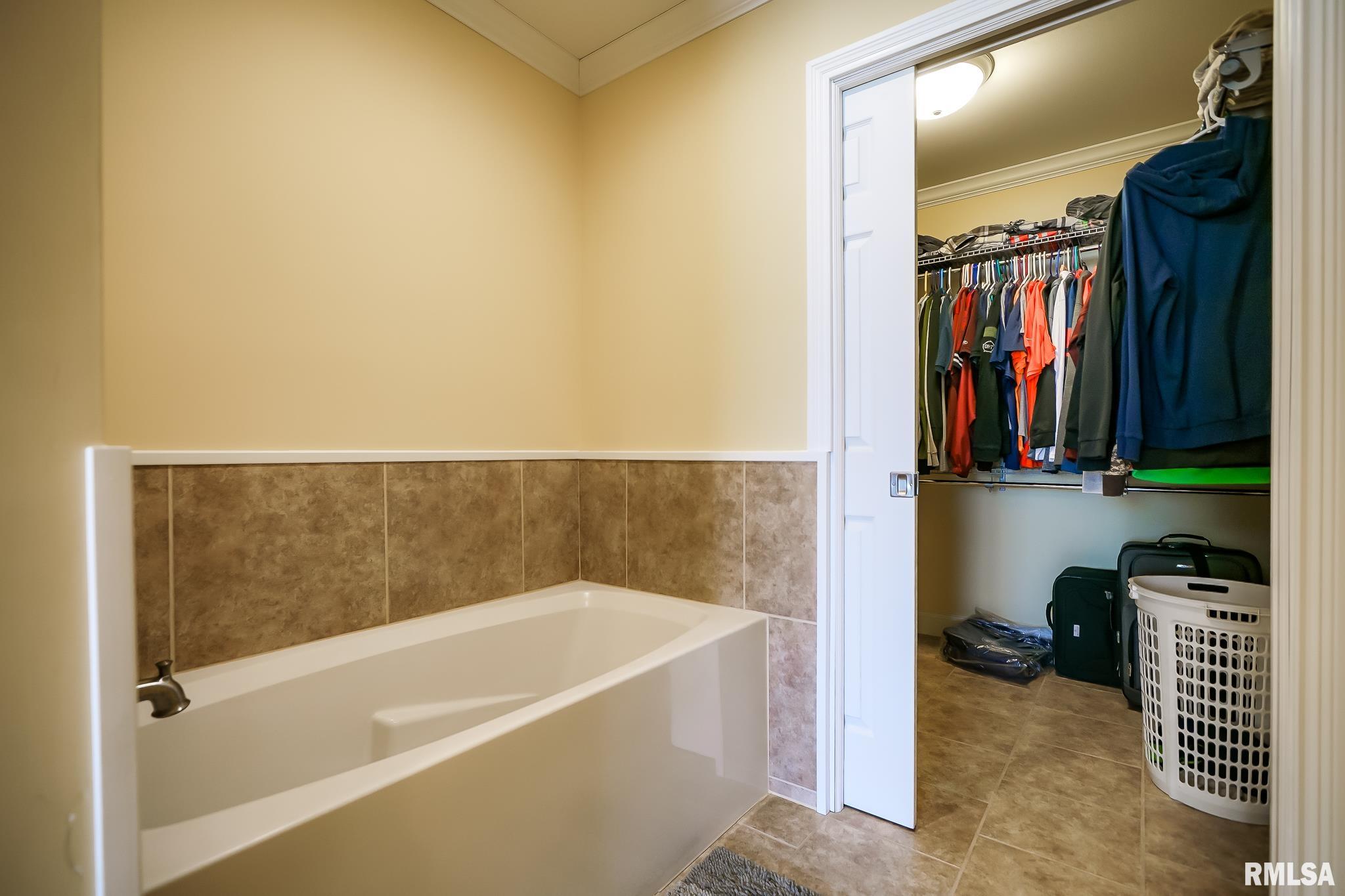 407 S 7th Street, Wyoming, Illinois image 15