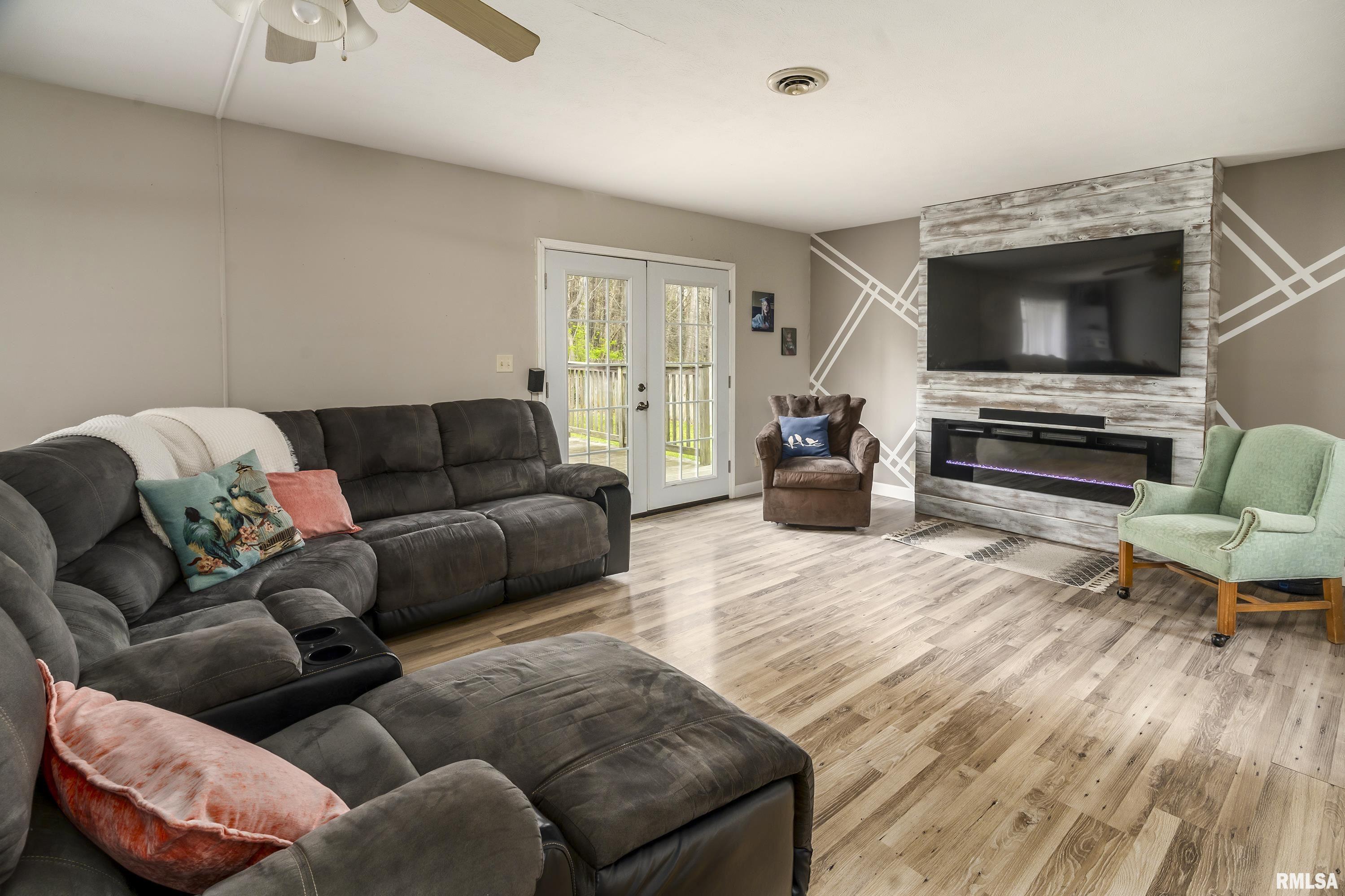 6583 Old Highway 13, Carbondale, Illinois image 7