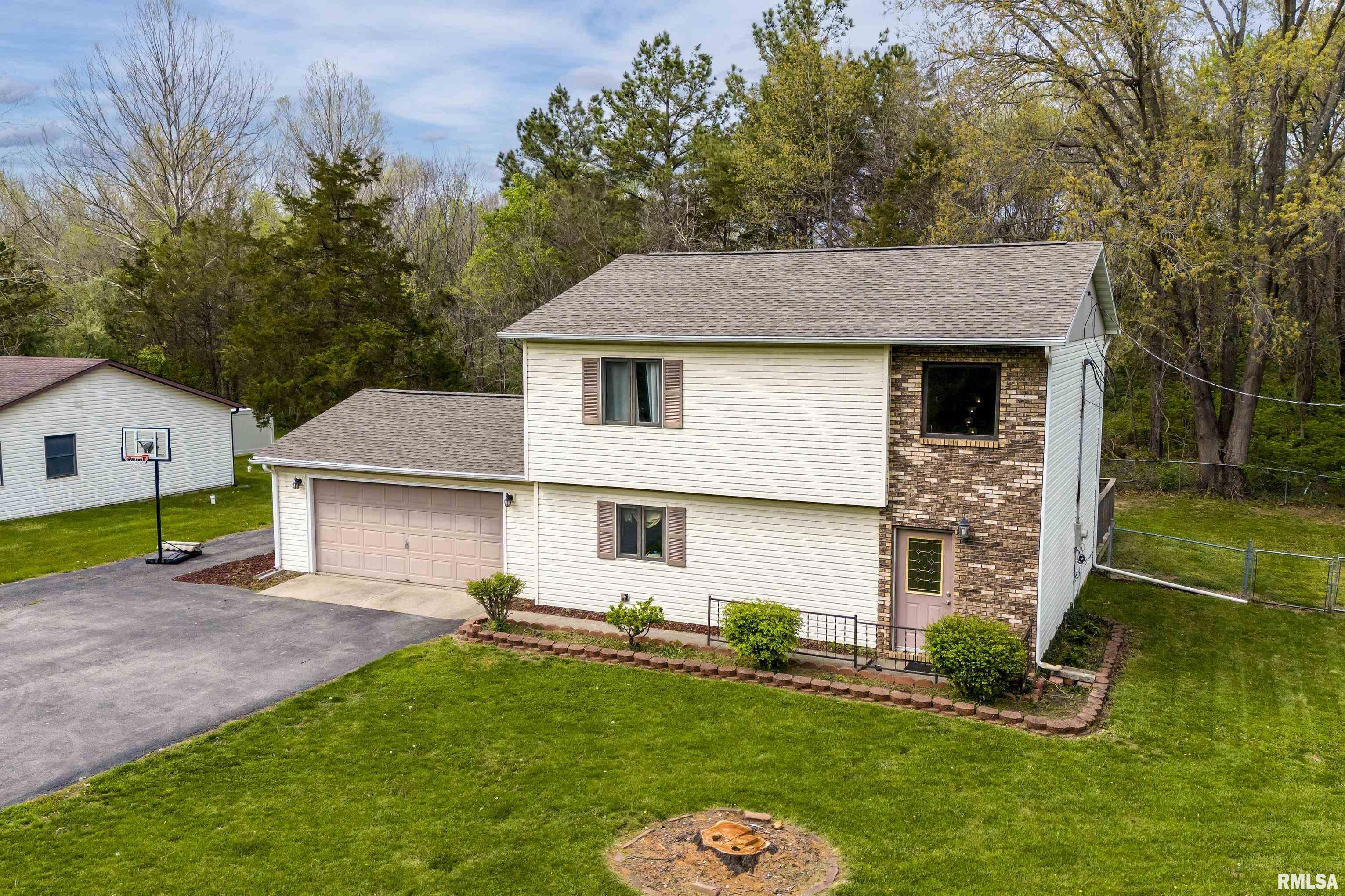 6583 Old Highway 13, Carbondale, Illinois image 35