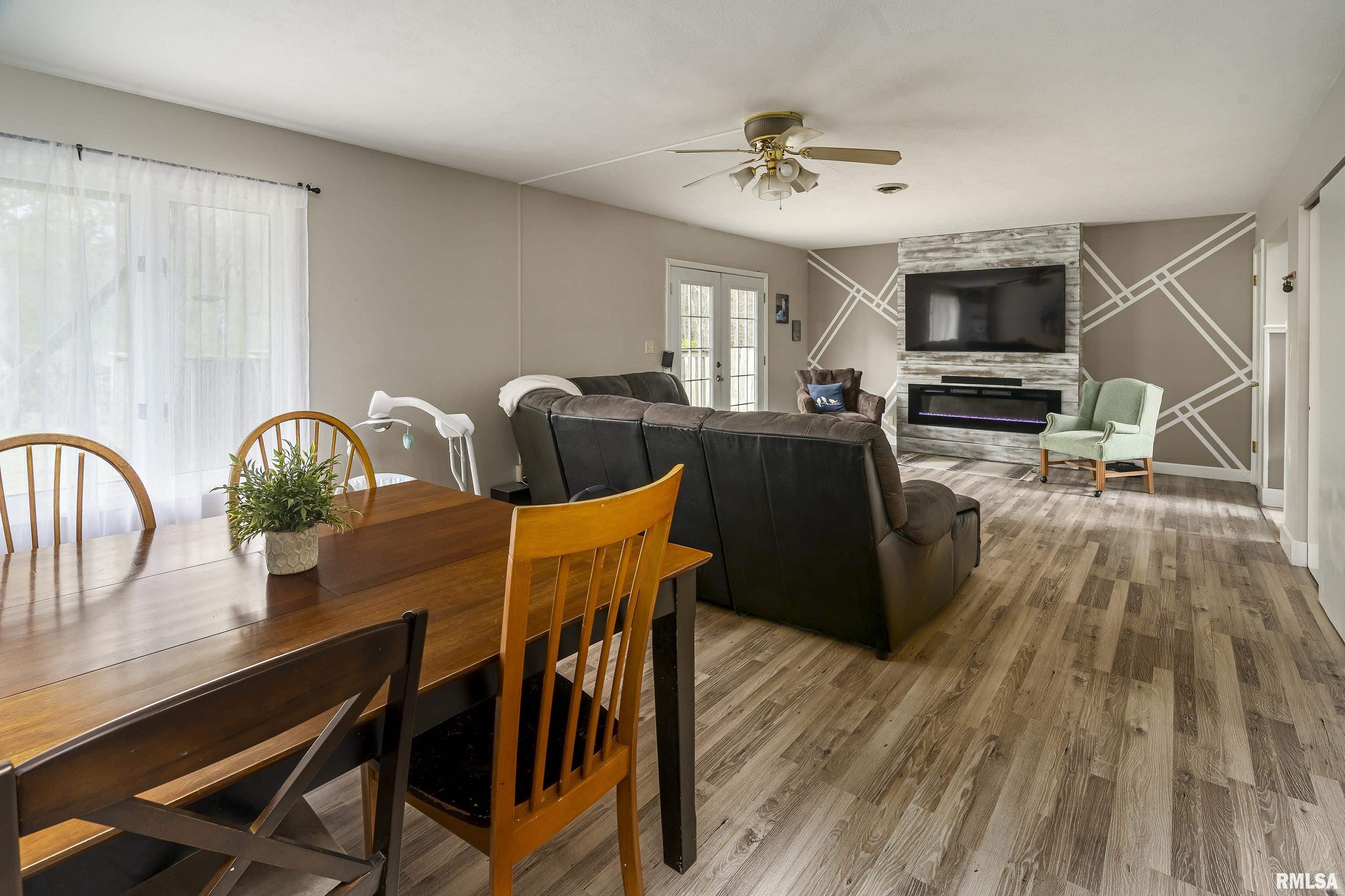 6583 Old Highway 13, Carbondale, Illinois image 8