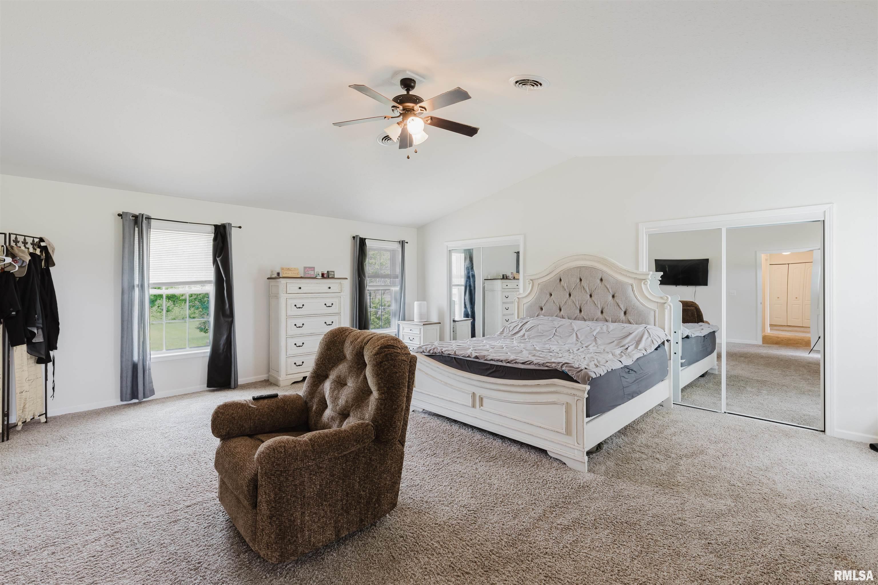 704 Legacy Drive, Herrin, Illinois image 16