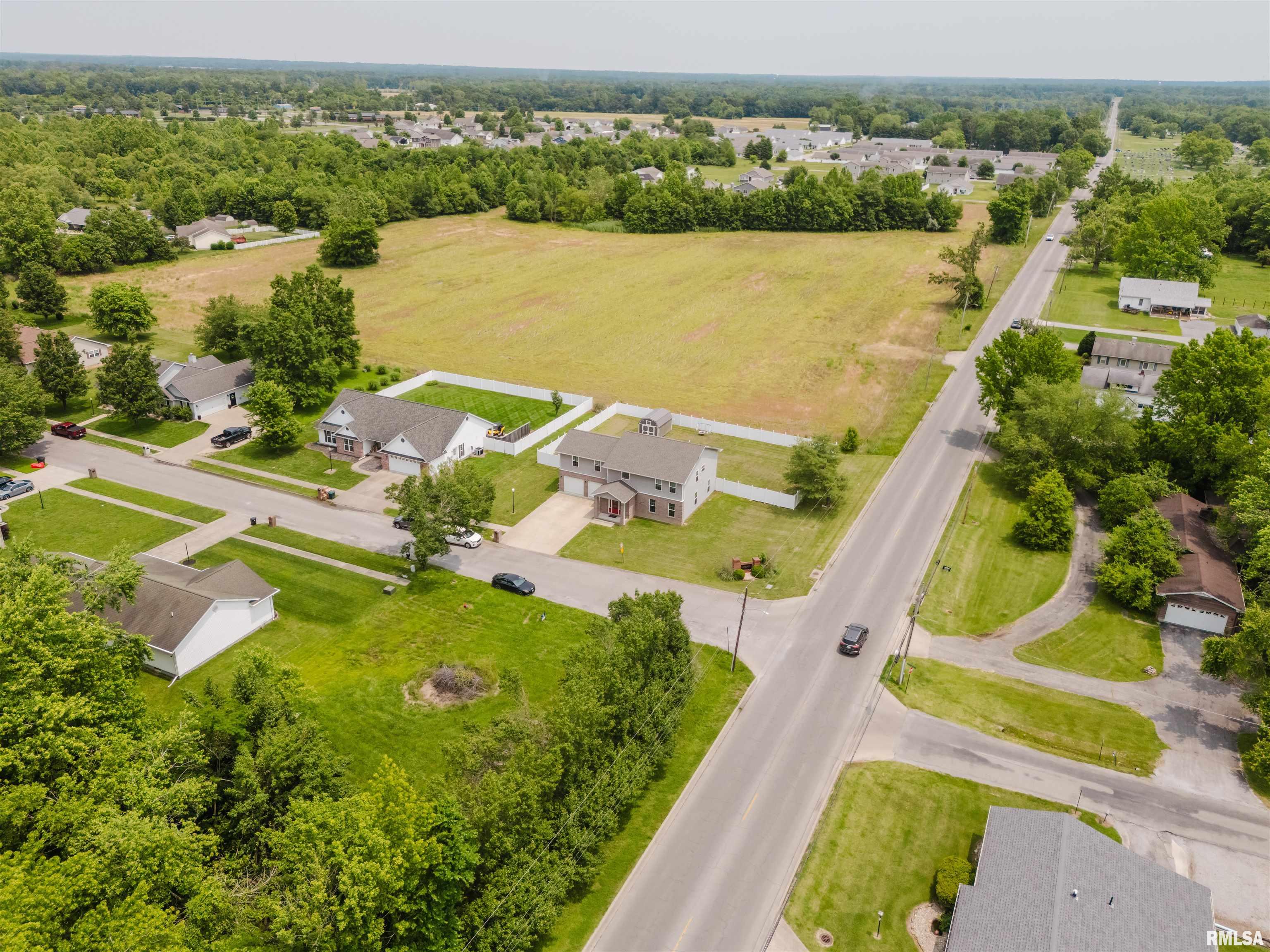 704 Legacy Drive, Herrin, Illinois image 33