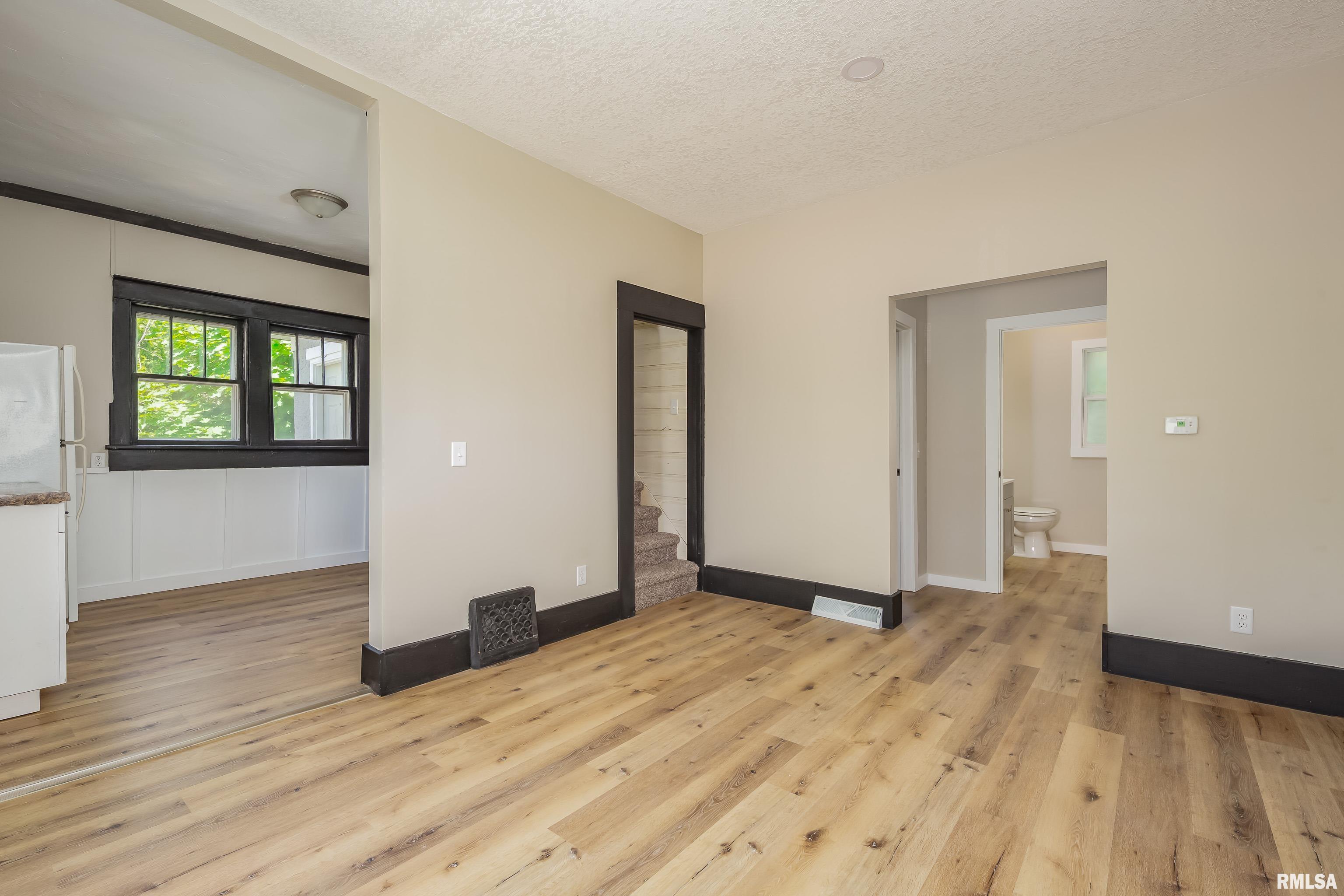 1522 Bridge Avenue, Davenport, Iowa image 12