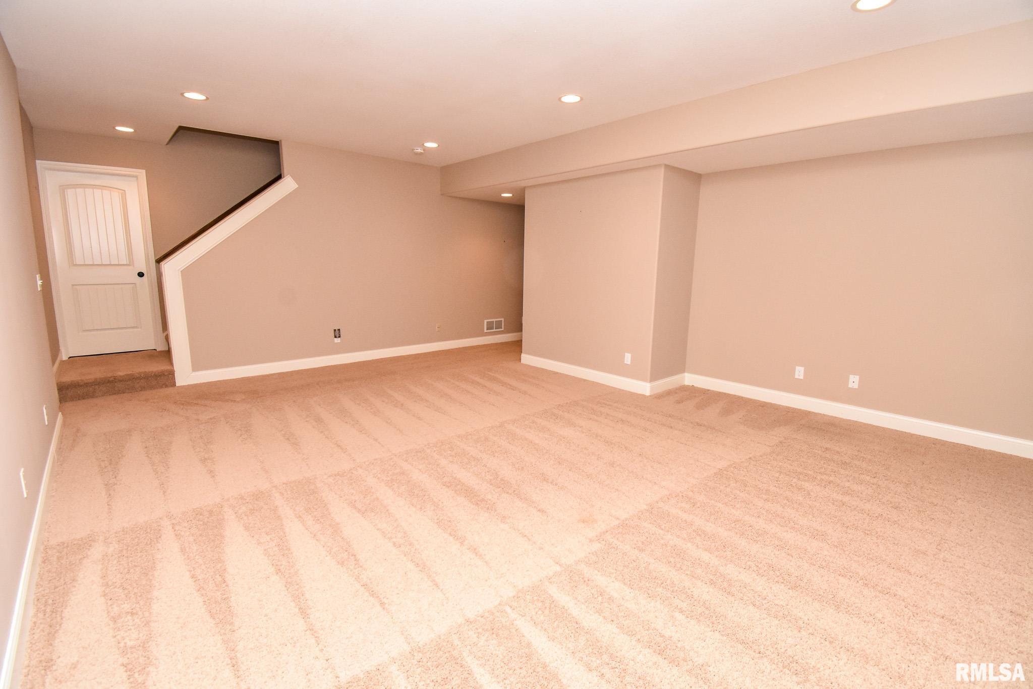 6830 N Grand Fir Drive, Edwards, Illinois image 26