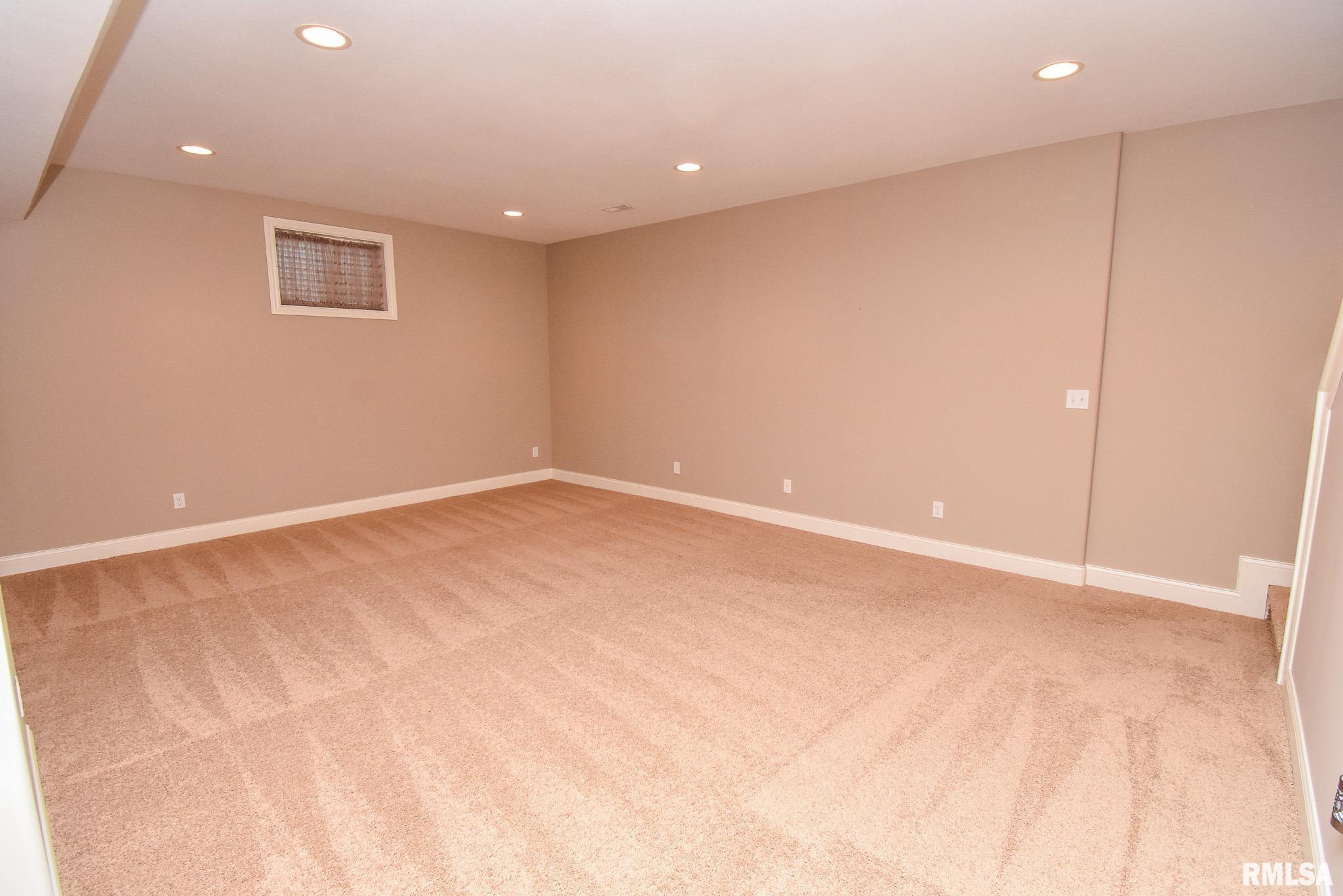 6830 N Grand Fir Drive, Edwards, Illinois image 28