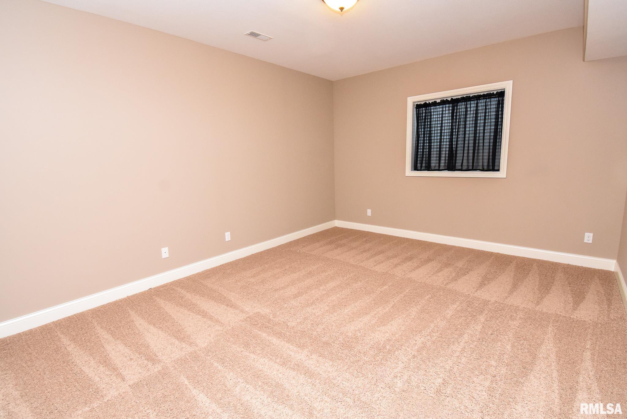 6830 N Grand Fir Drive, Edwards, Illinois image 29