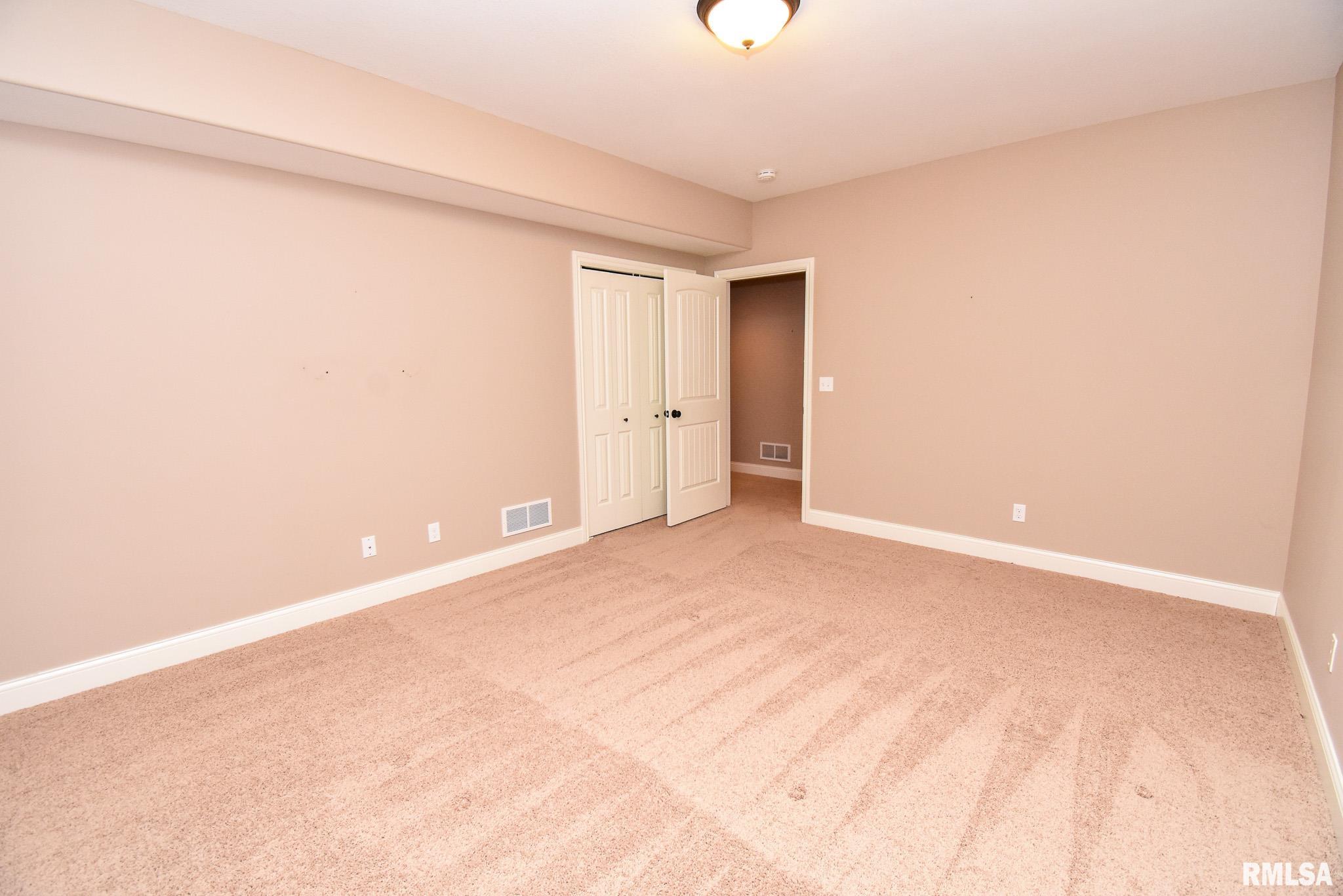 6830 N Grand Fir Drive, Edwards, Illinois image 31
