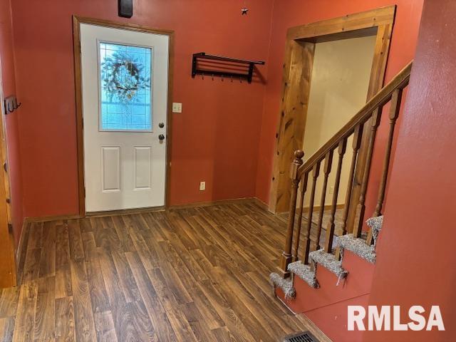 505 E Elm Street, Carlinville, Illinois image 16