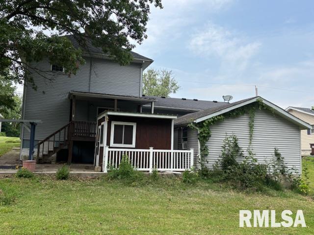 505 E Elm Street, Carlinville, Illinois image 35