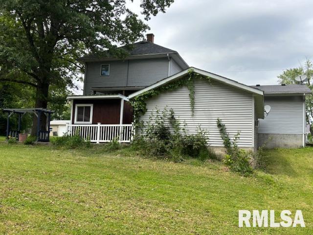 505 E Elm Street, Carlinville, Illinois image 34