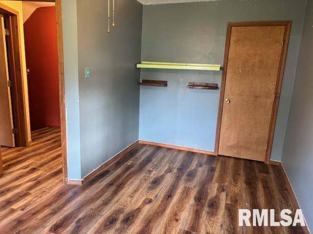 505 E Elm Street, Carlinville, Illinois image 22