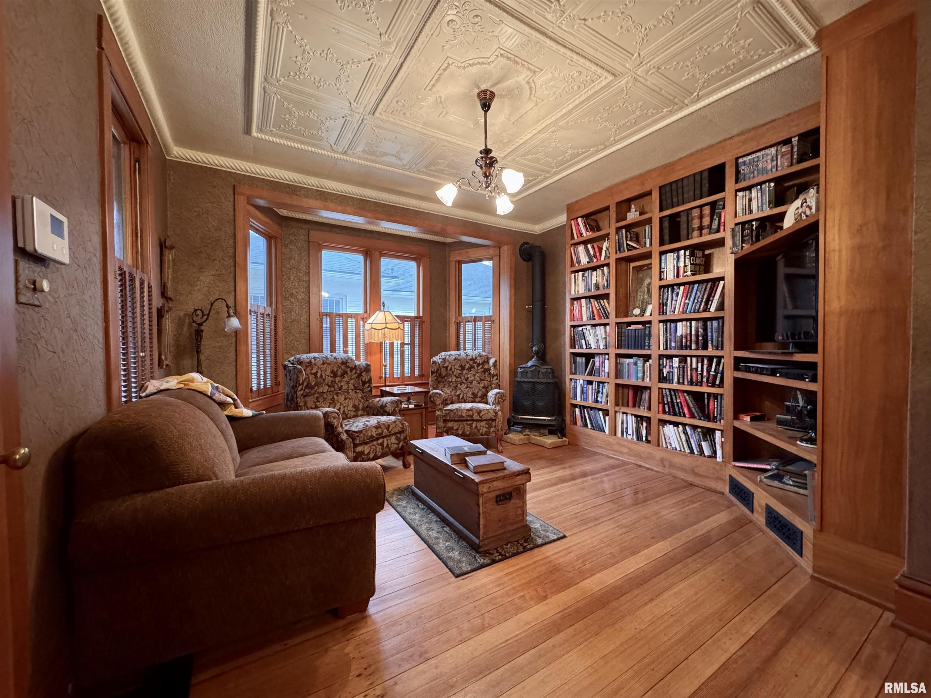 429 S Madison Street, Macomb, Illinois image 3