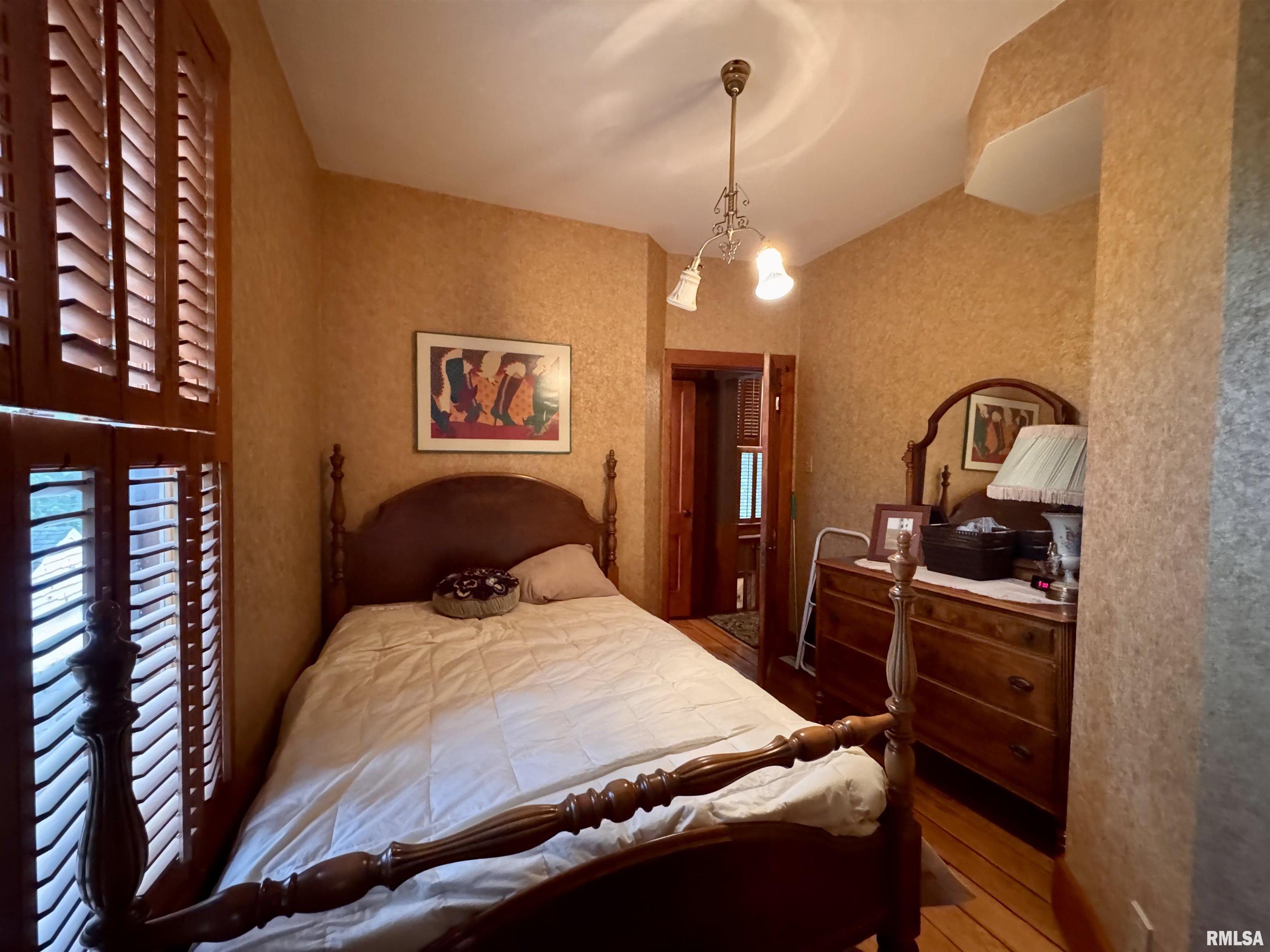 429 S Madison Street, Macomb, Illinois image 21