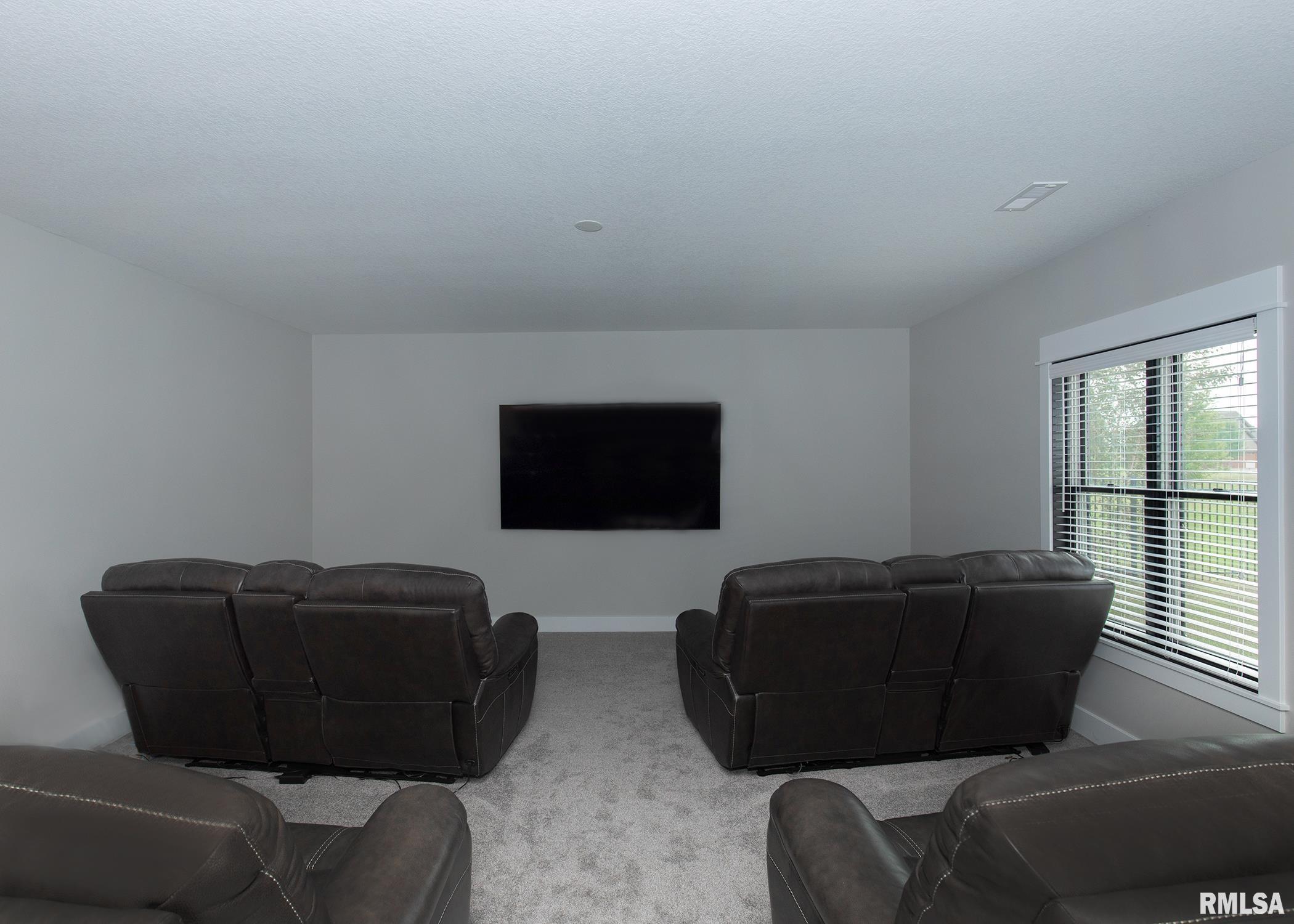 6546 Cardinal Road, Bettendorf, Iowa image 49