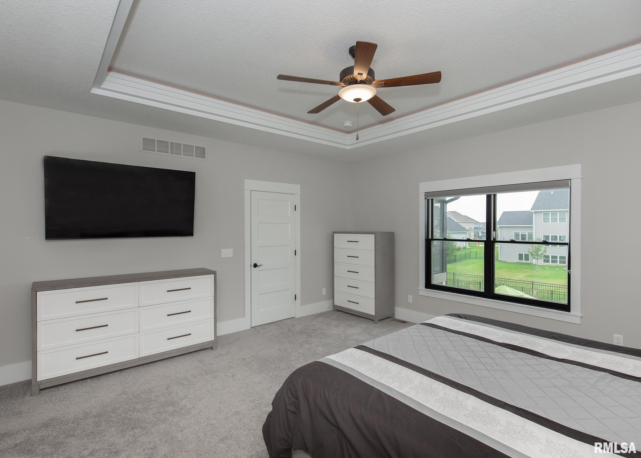 6546 Cardinal Road, Bettendorf, Iowa image 32