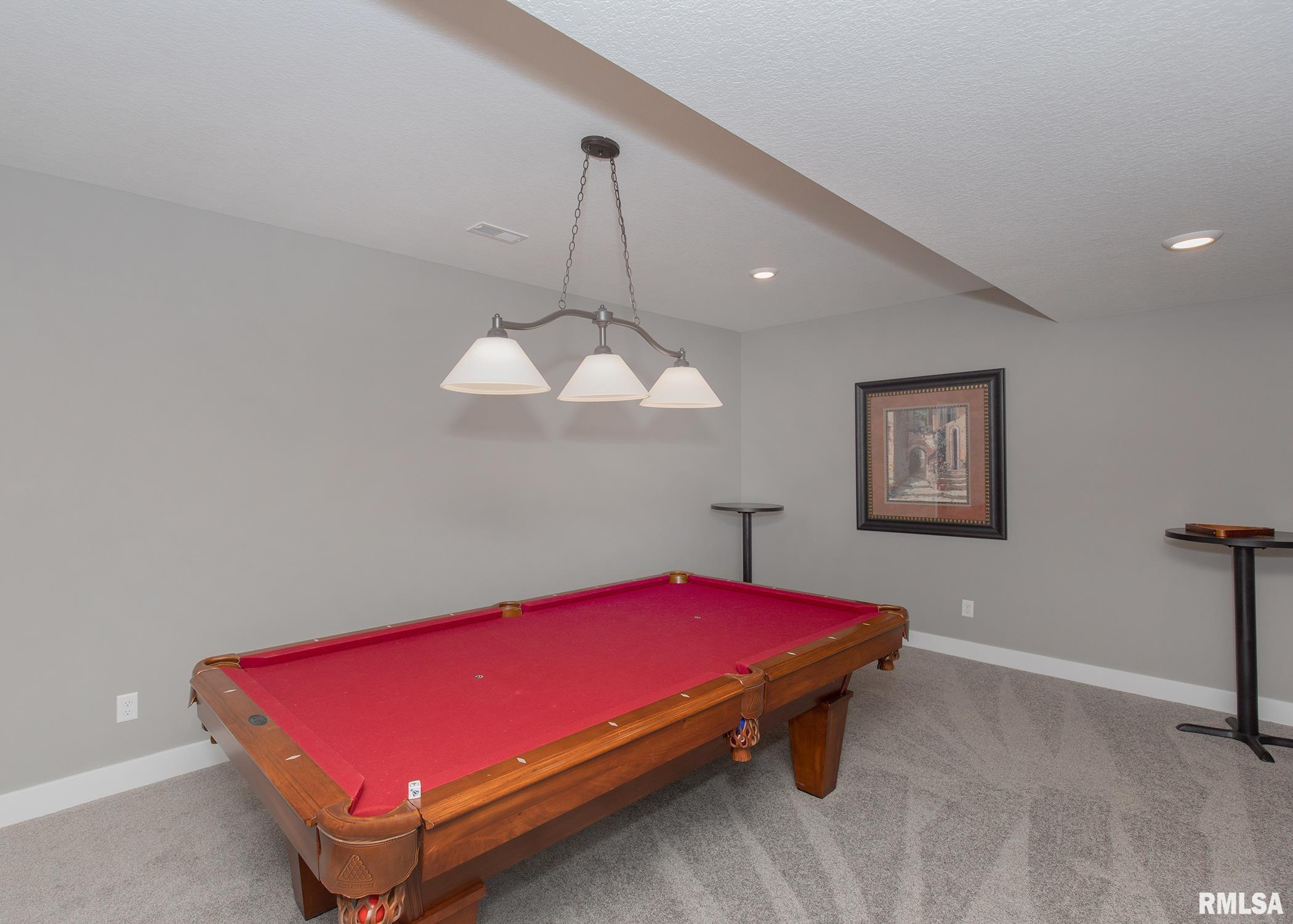 6546 Cardinal Road, Bettendorf, Iowa image 48