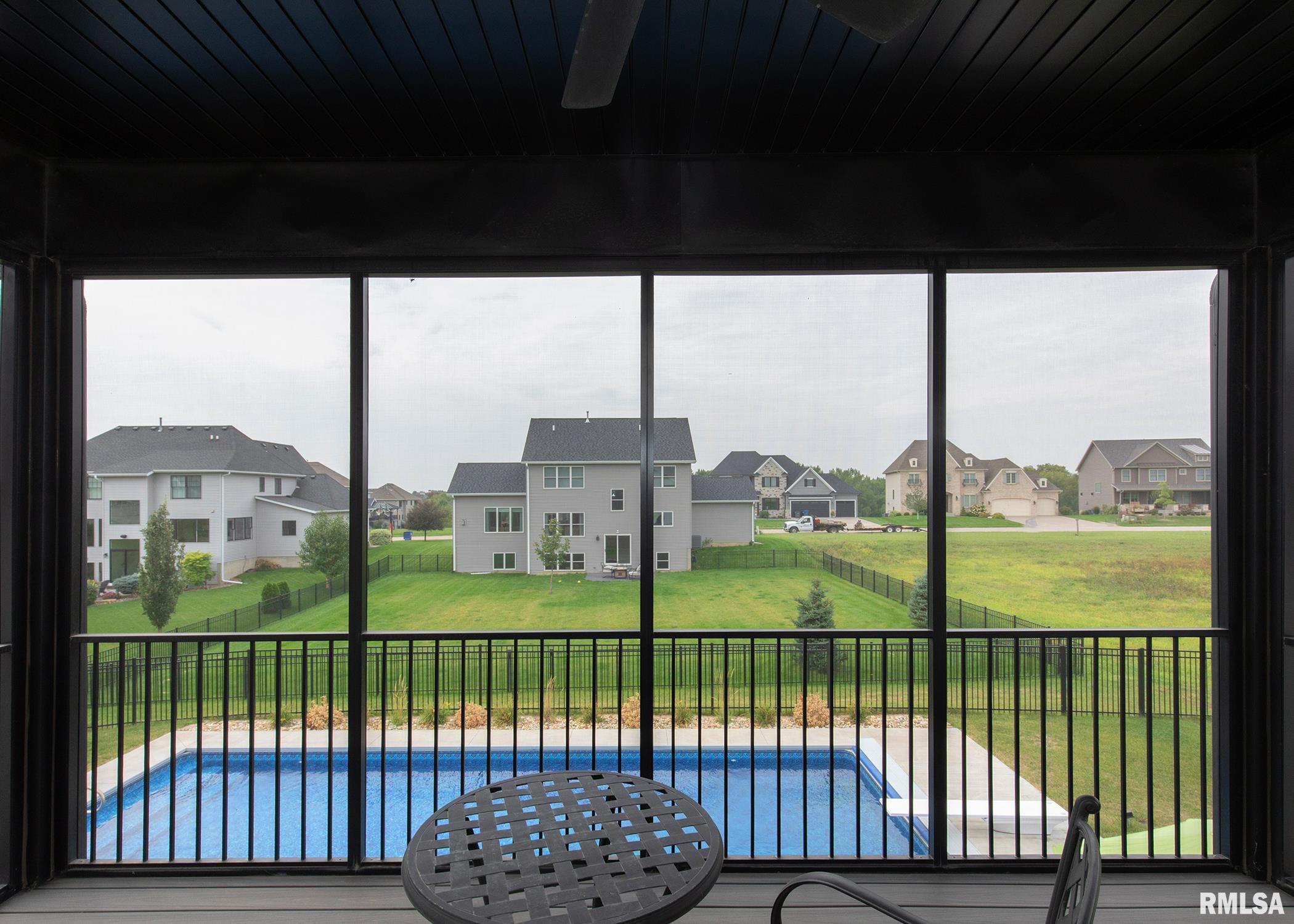 6546 Cardinal Road, Bettendorf, Iowa image 26