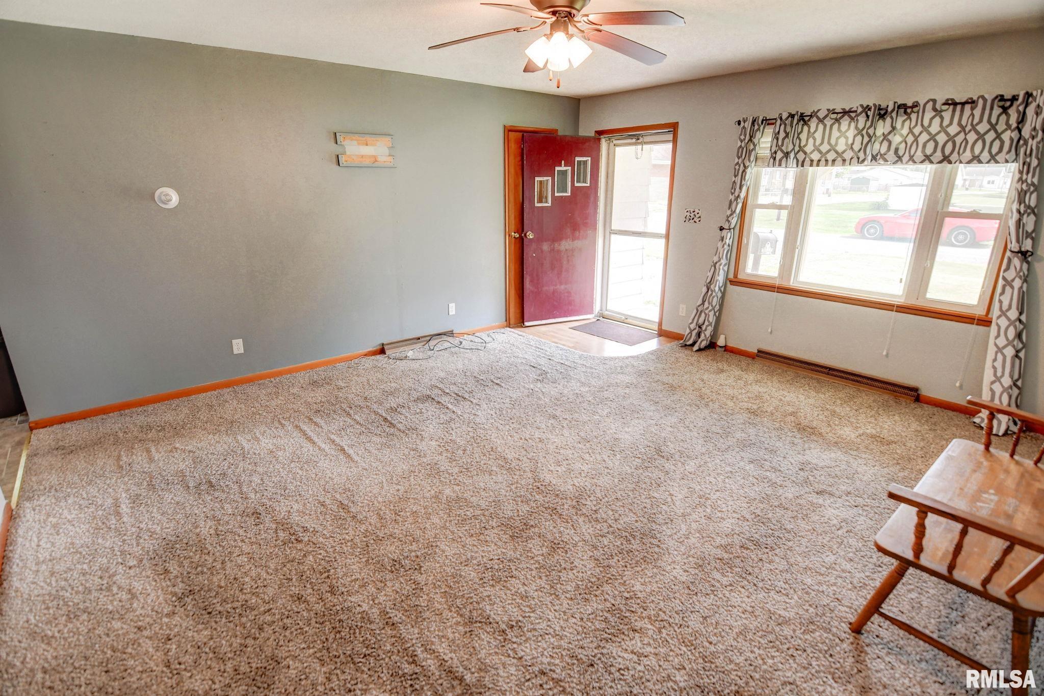 206 W North Street, Assumption, Illinois image 23