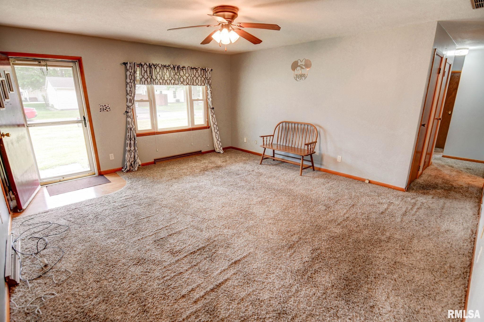 206 W North Street, Assumption, Illinois image 21