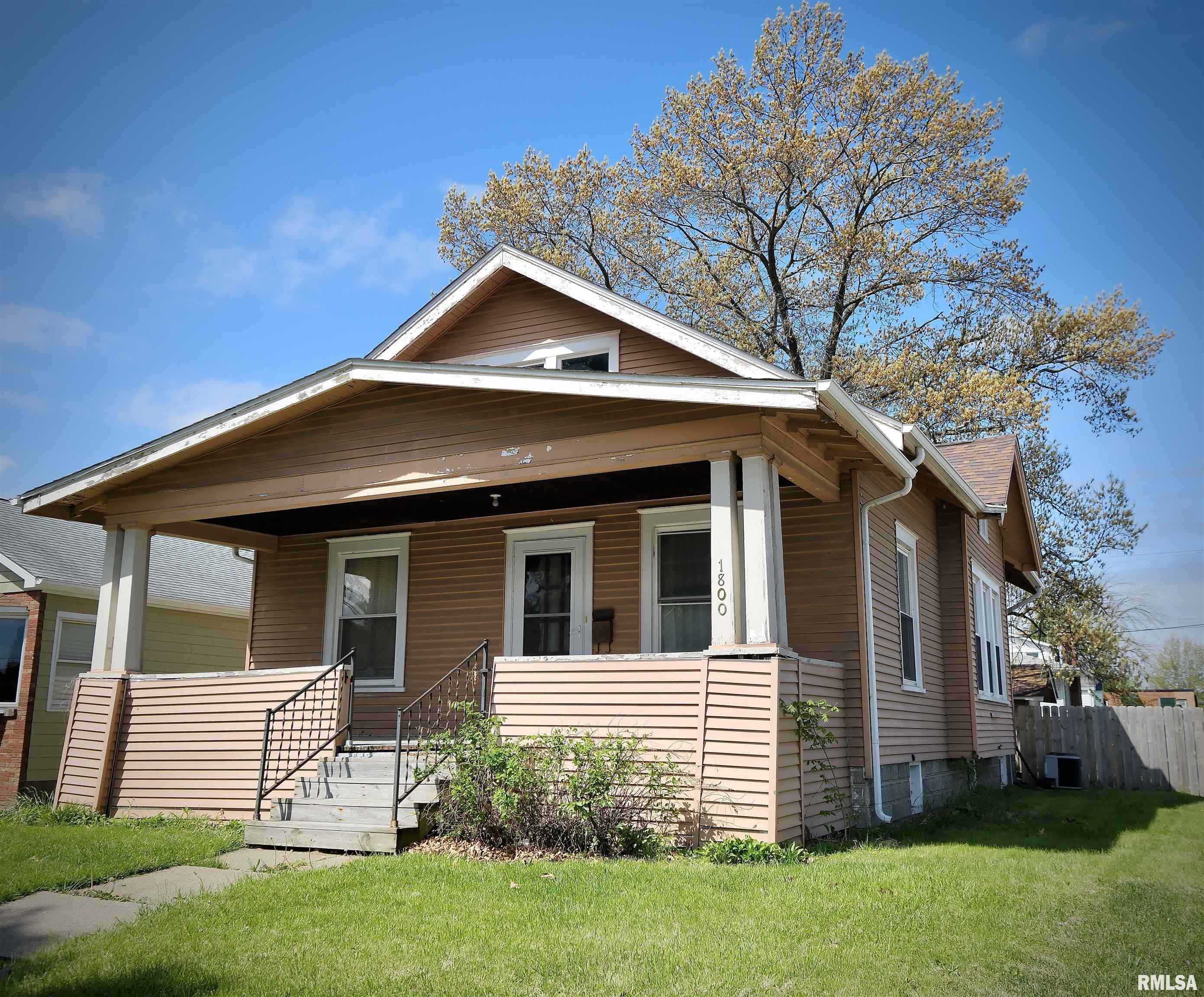 1800 42nd Street, Rock Island, Illinois image 1