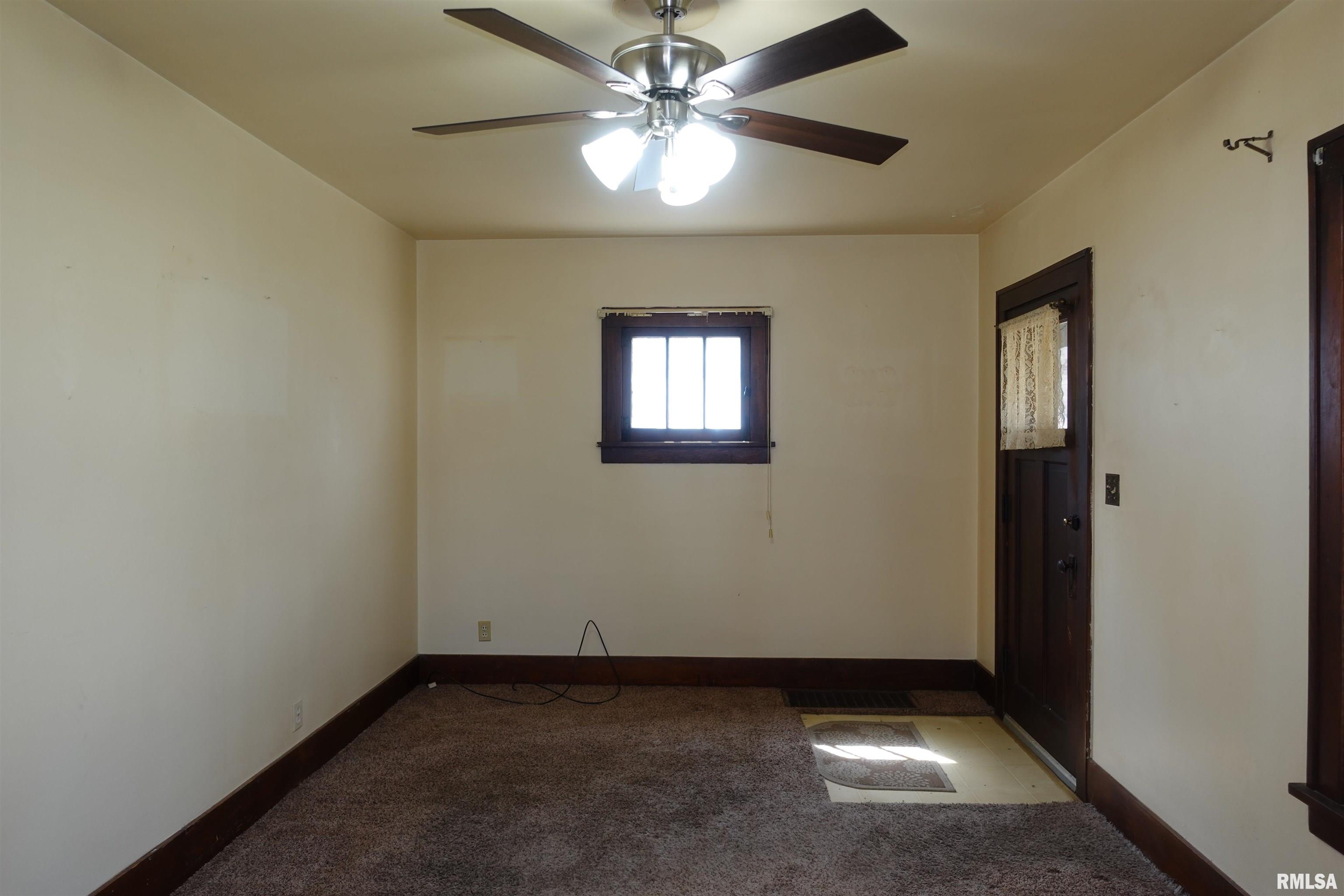 961 Arnold Street, Galesburg, Illinois image 11