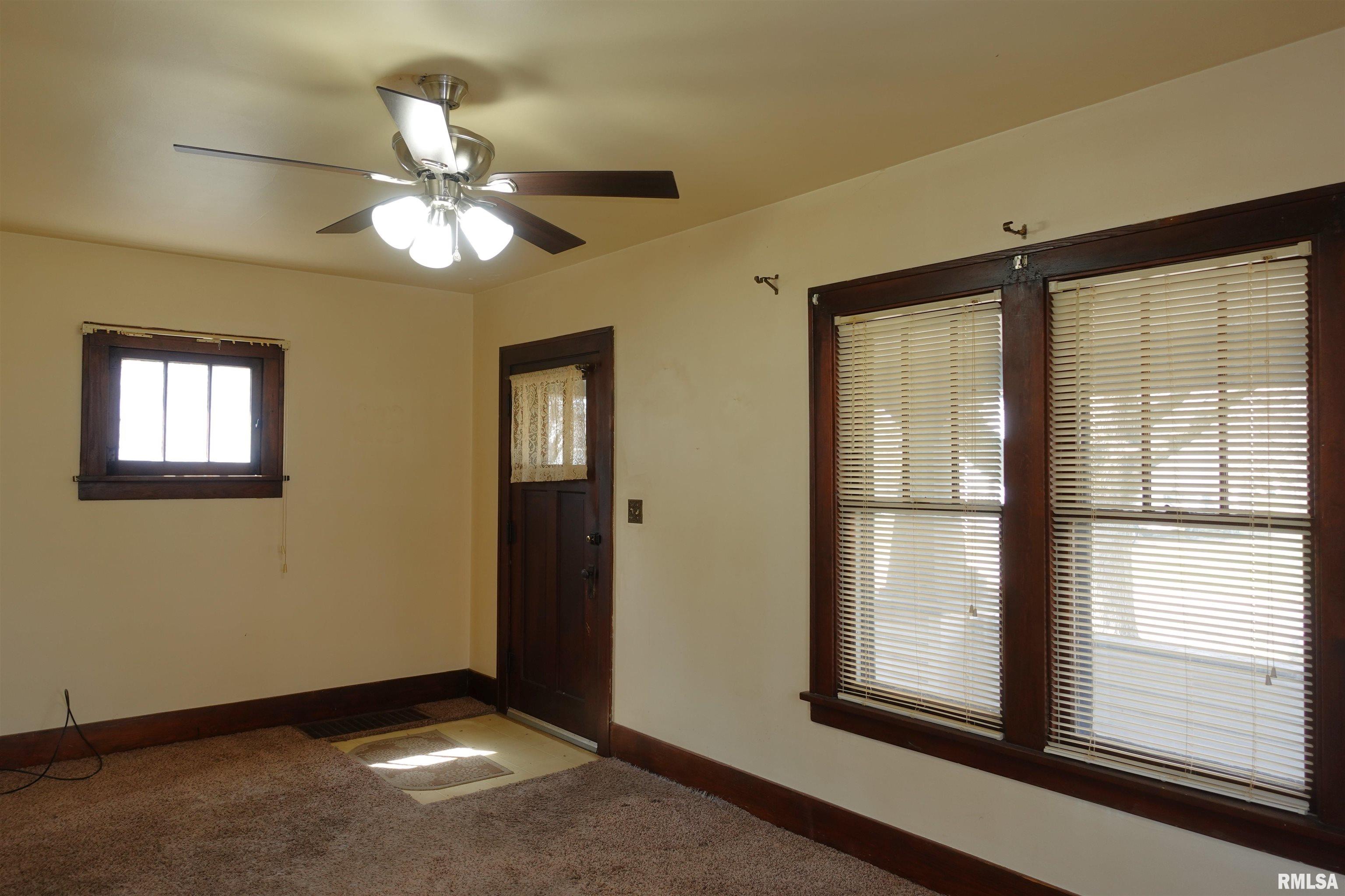 961 Arnold Street, Galesburg, Illinois image 9