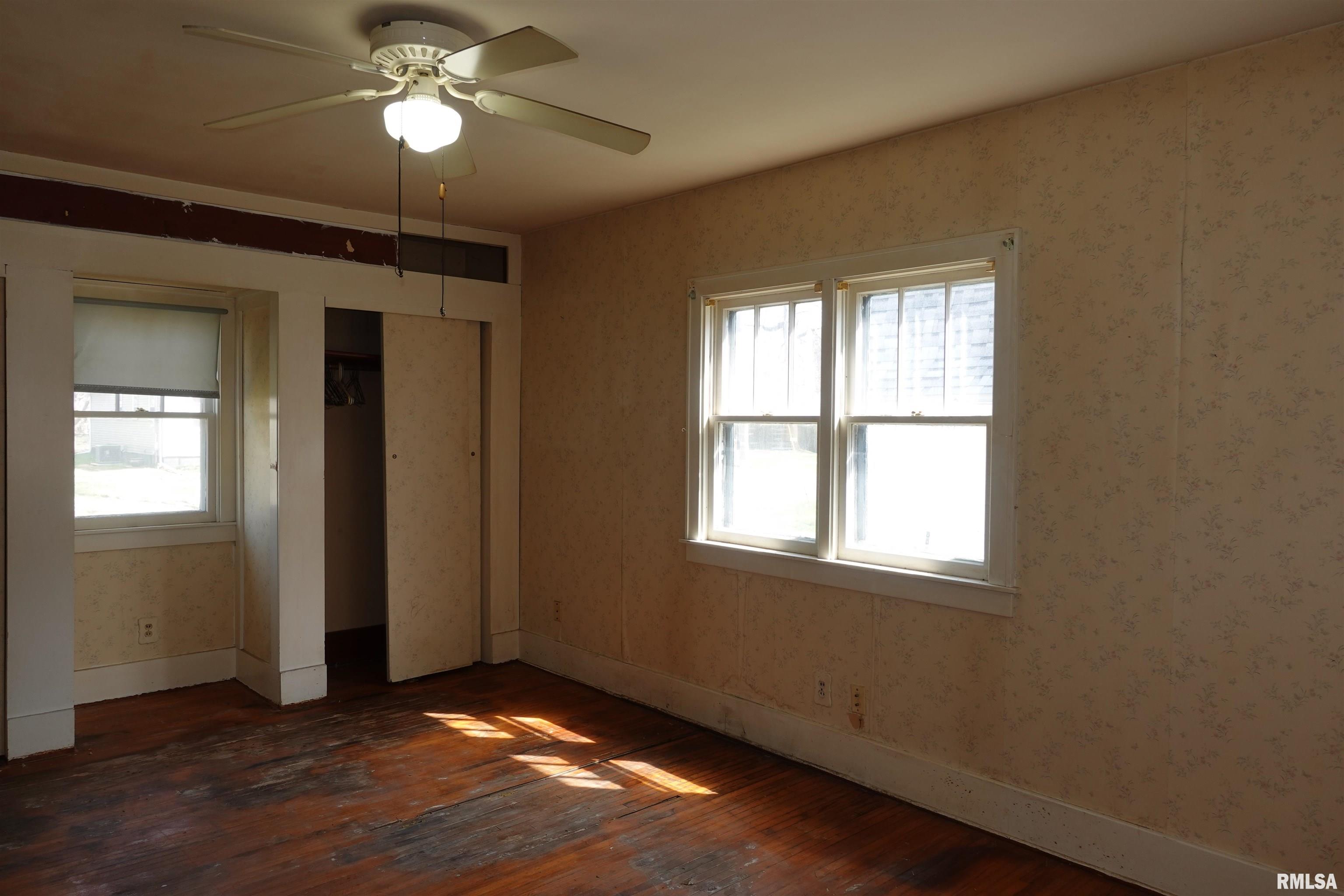 961 Arnold Street, Galesburg, Illinois image 17