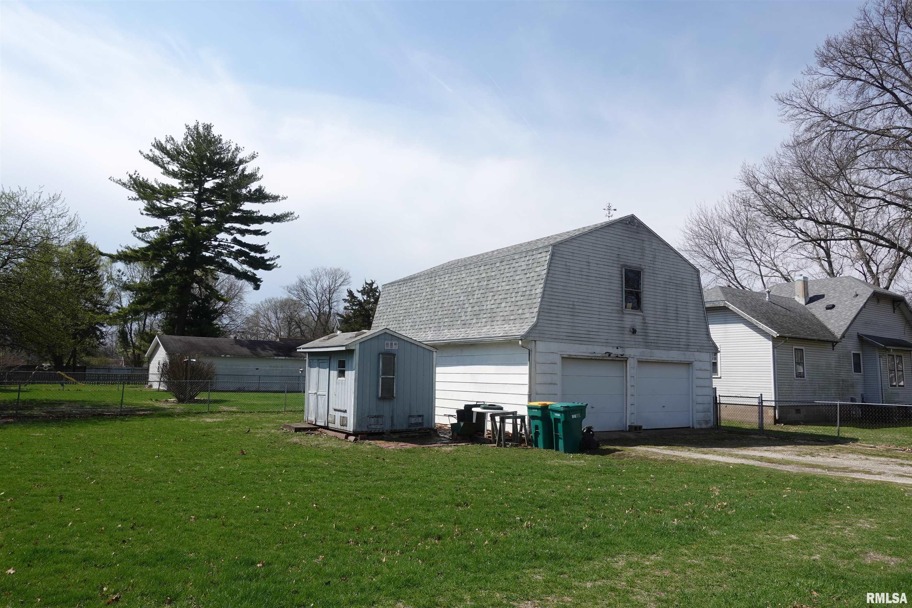 961 Arnold Street, Galesburg, Illinois image 24