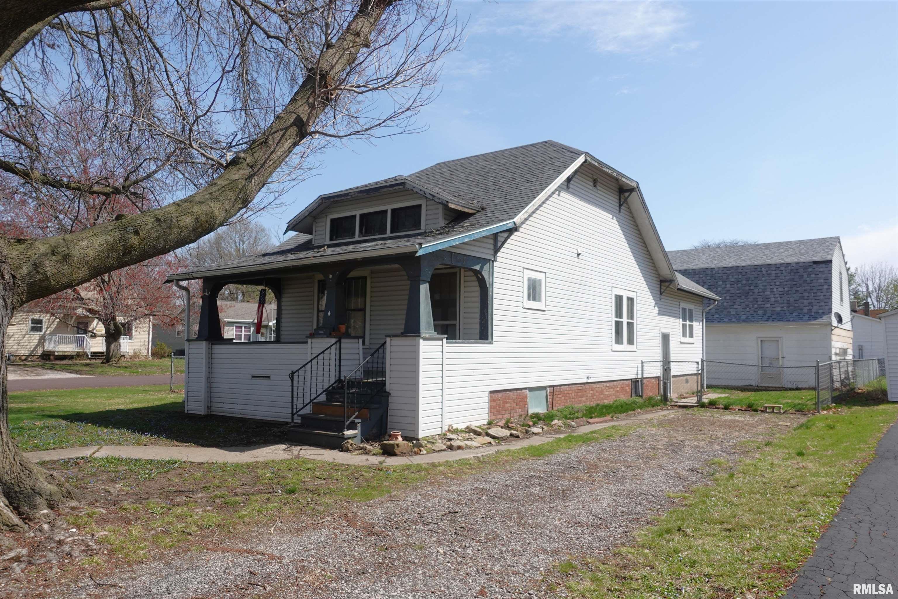 961 Arnold Street, Galesburg, Illinois image 2