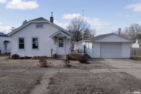 Homes For Sale - 313 S Fulton Street<br/> Lacon, IL 61540