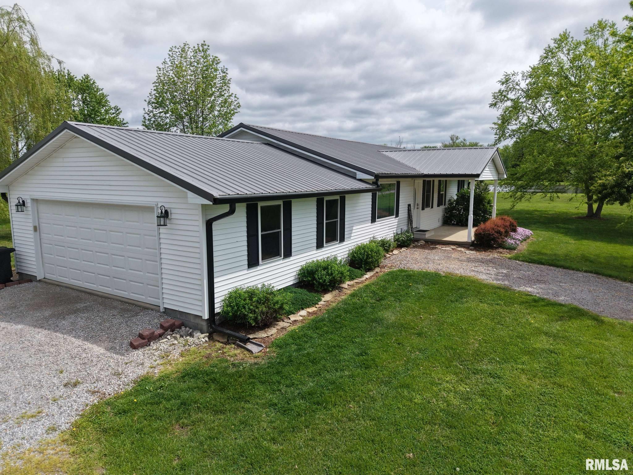 14940 East Street, Whittington, Illinois image 3