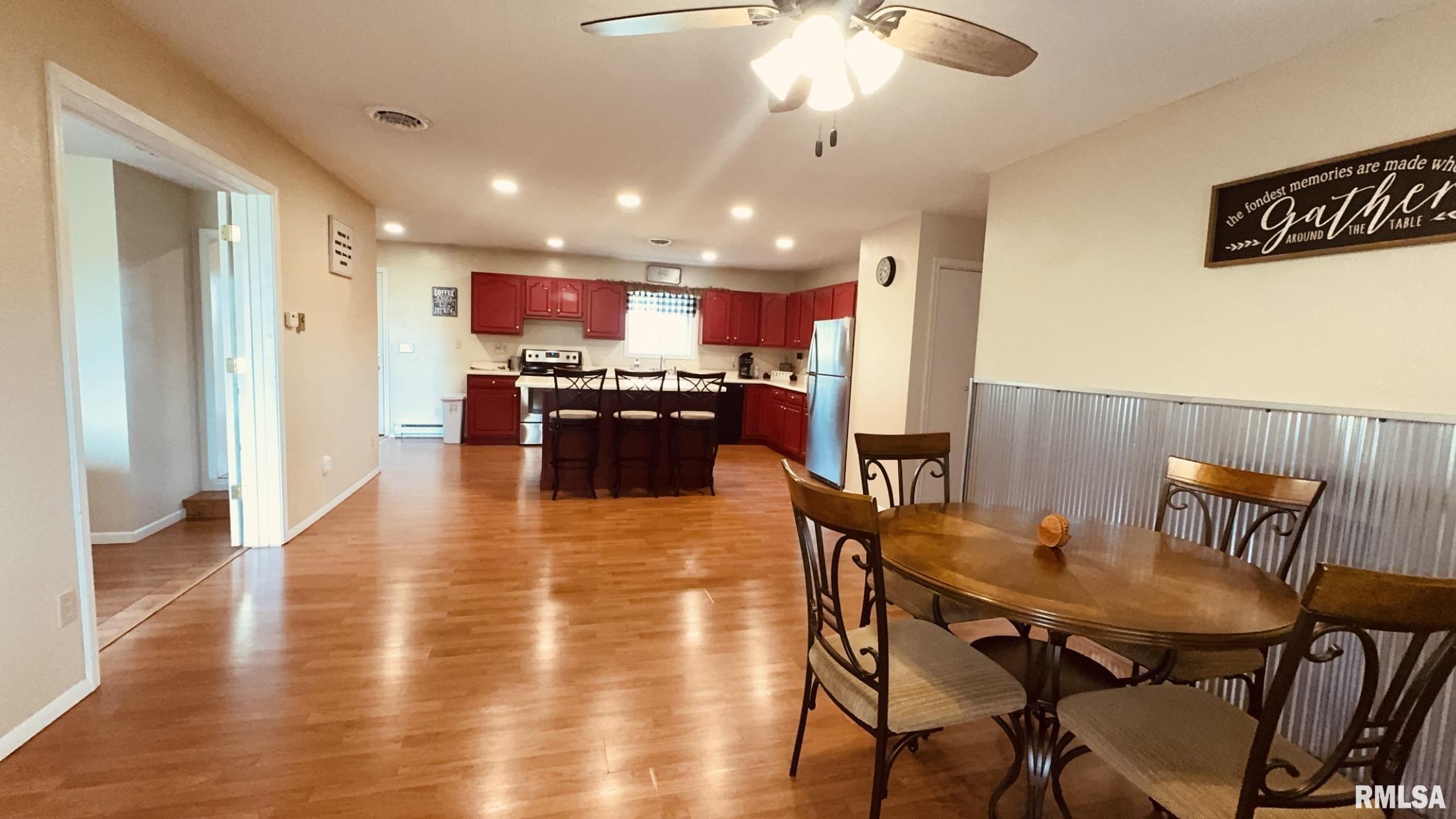 14940 East Street, Whittington, Illinois image 12