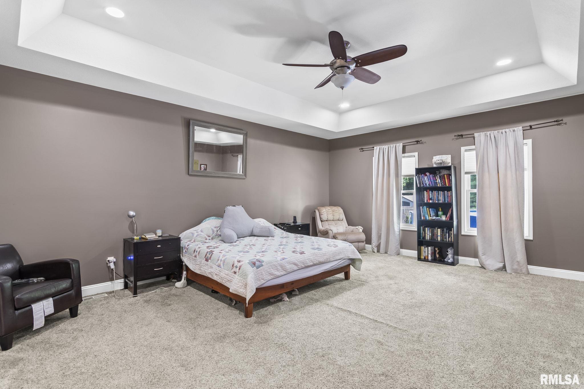 424 Heathrow Lane, Rochester, Illinois image 16
