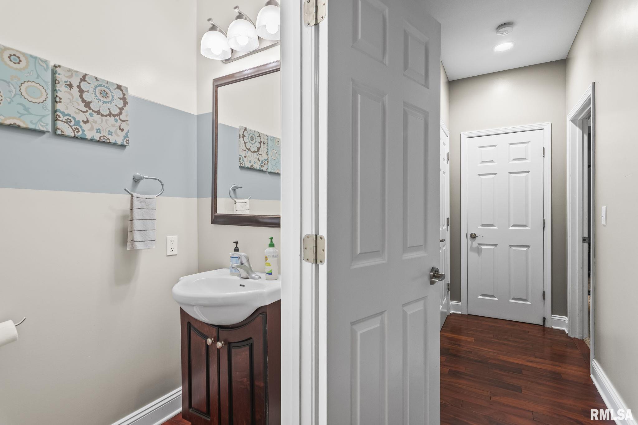 424 Heathrow Lane, Rochester, Illinois image 22