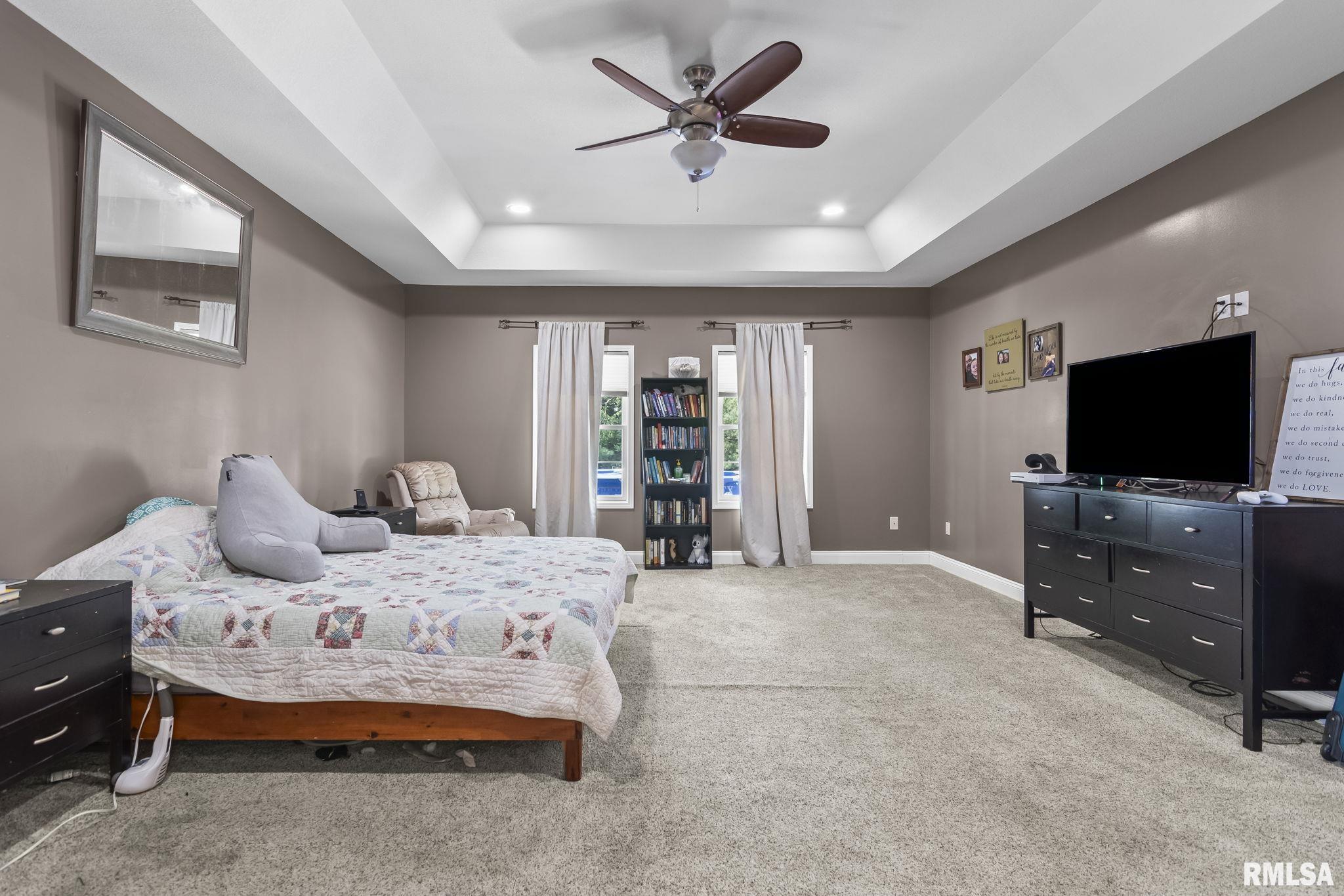 424 Heathrow Lane, Rochester, Illinois image 15