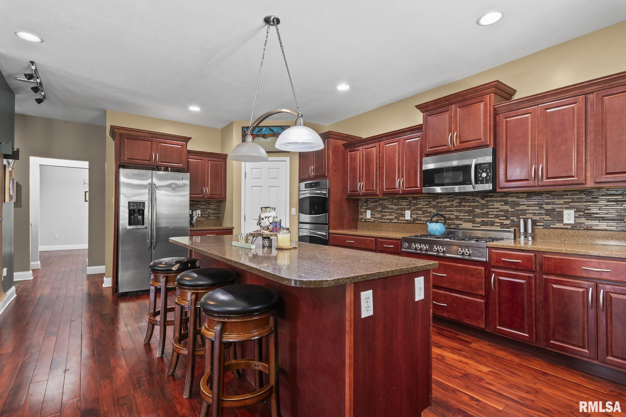 424 Heathrow Lane, Rochester, Illinois image 8
