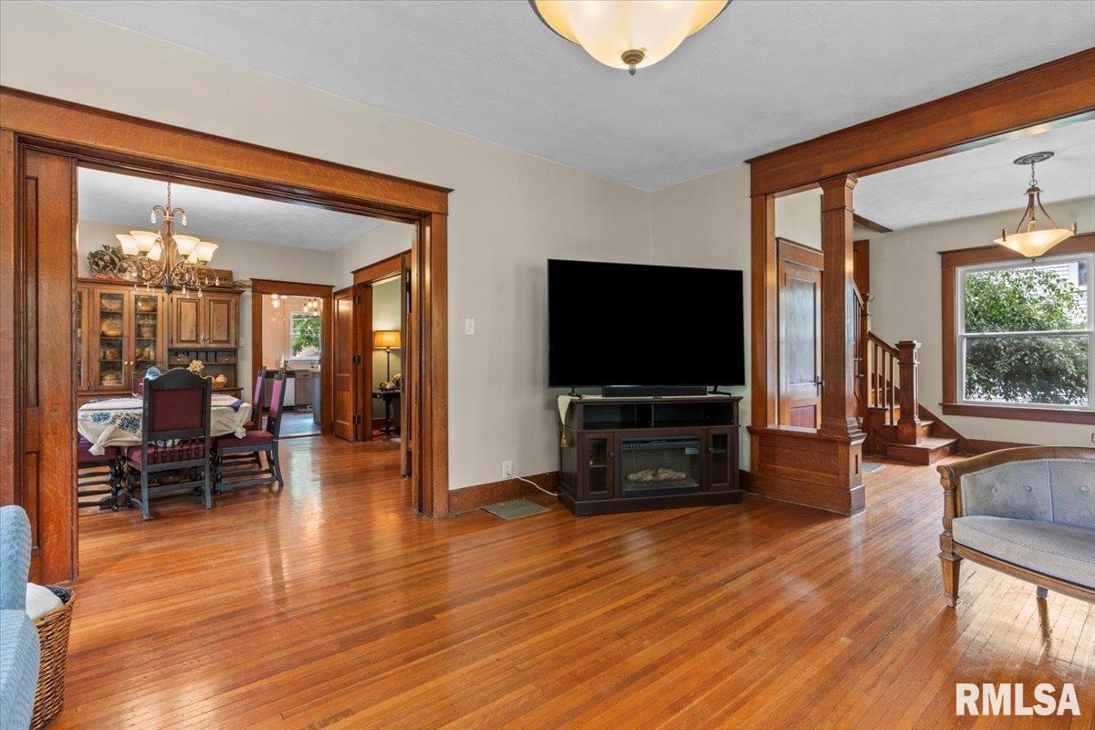125 E Main Street, Williamsville, Illinois image 11