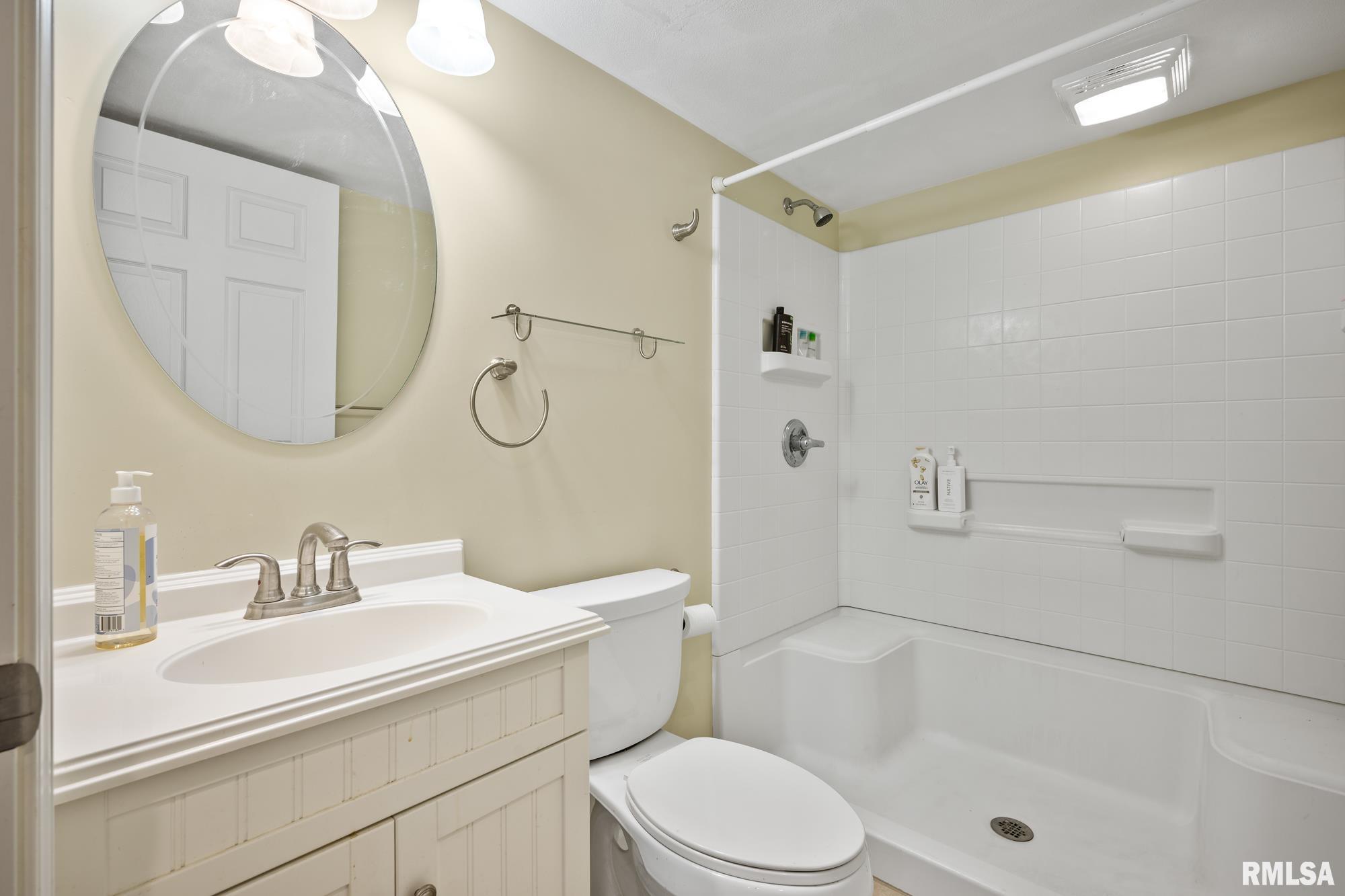 2321 W Kenfield Court, Peoria, Illinois image 26