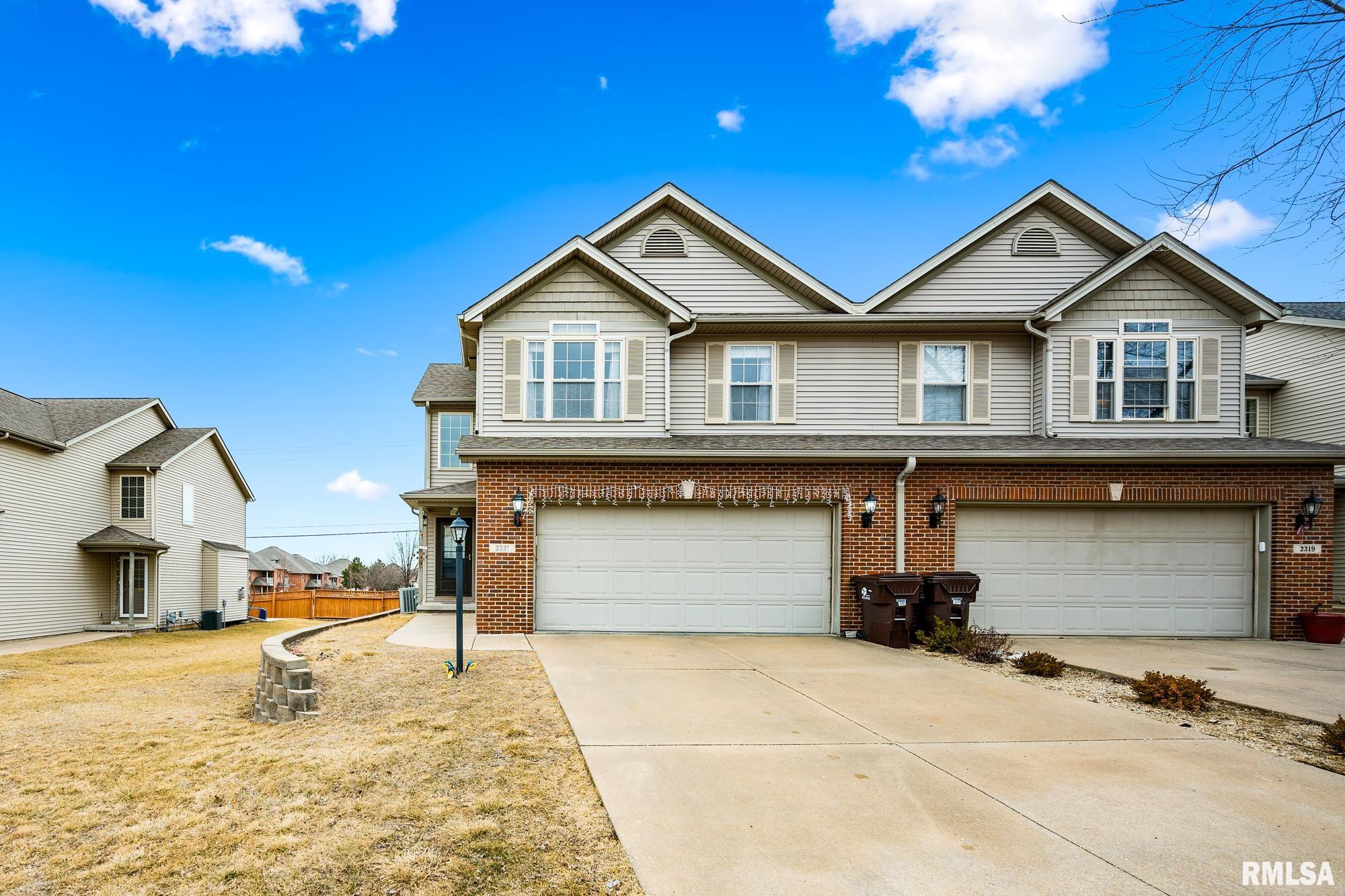 2321 W Kenfield Court, Peoria, Illinois image 1