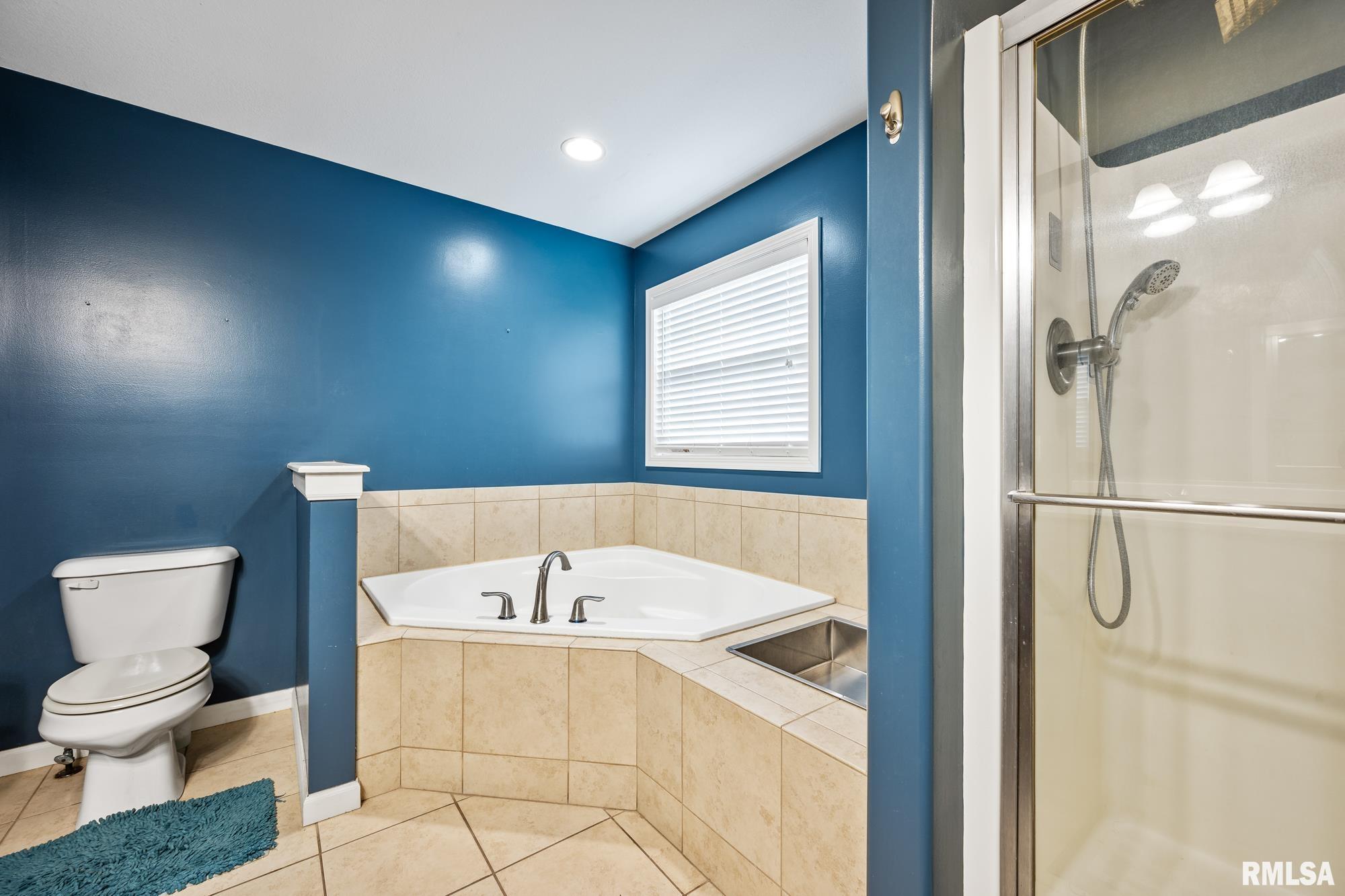 2321 W Kenfield Court, Peoria, Illinois image 18