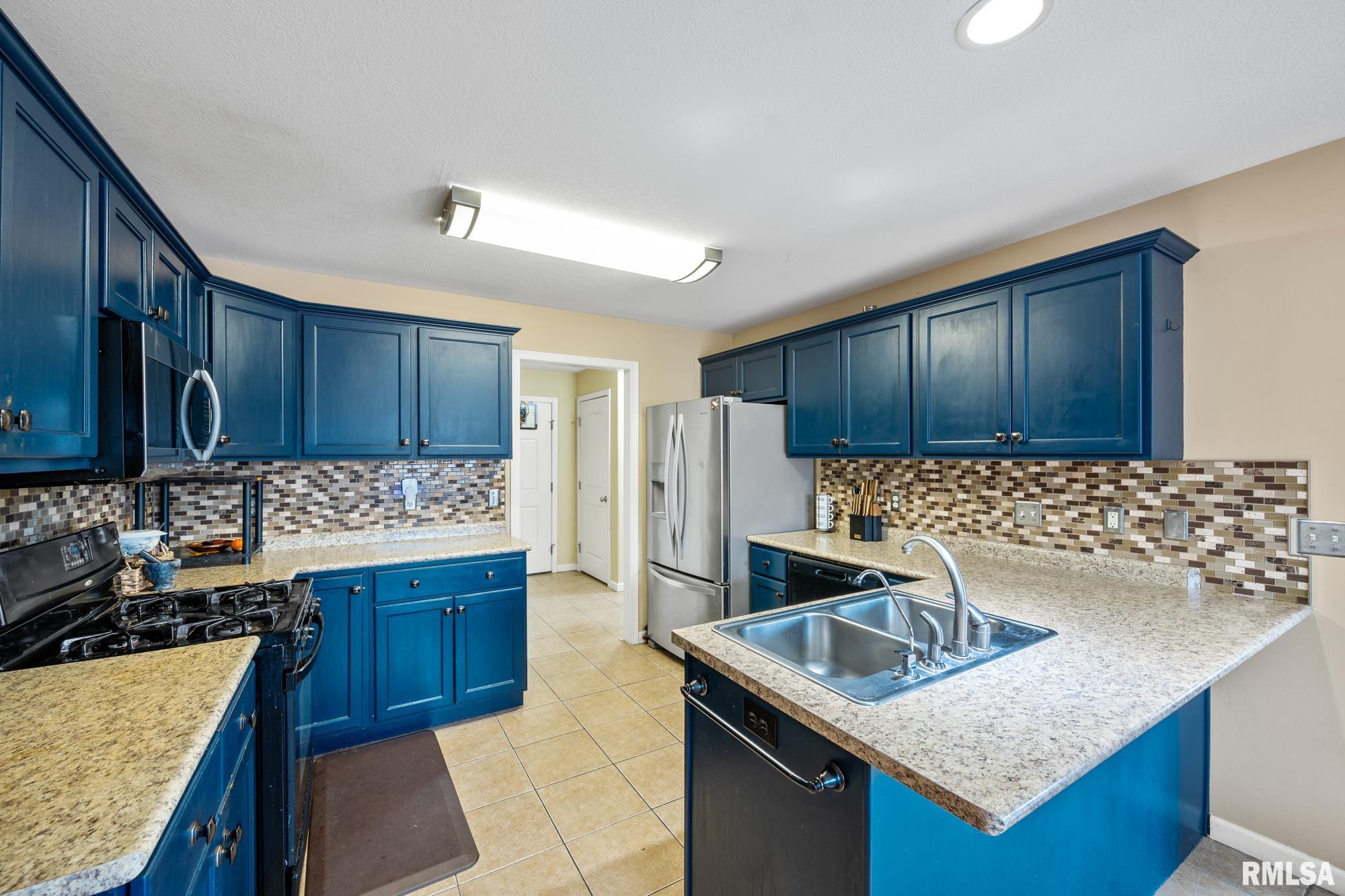 2321 W Kenfield Court, Peoria, Illinois image 10