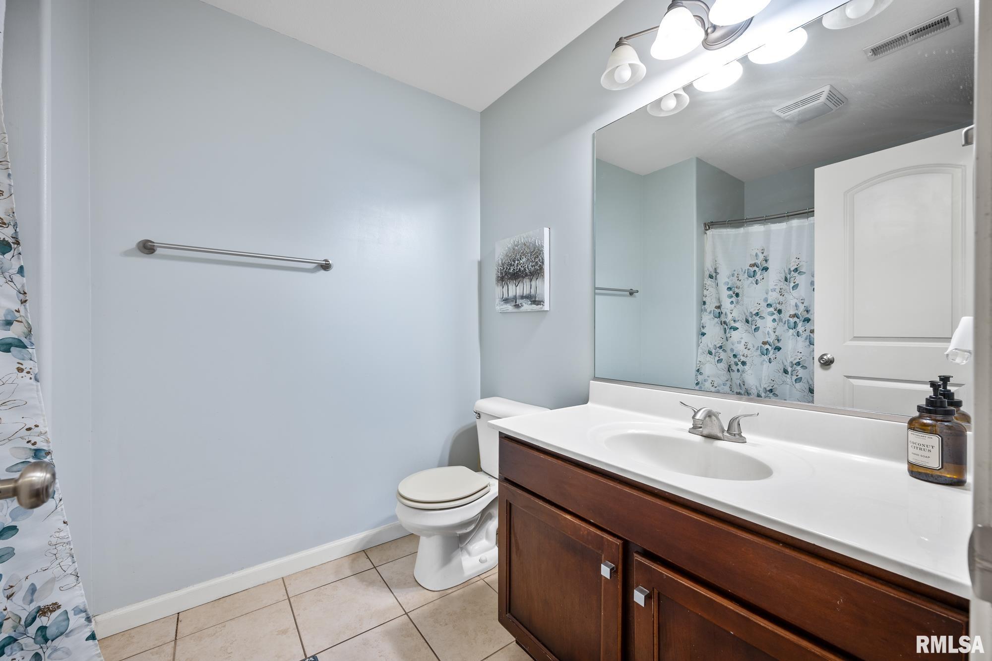 2321 W Kenfield Court, Peoria, Illinois image 21