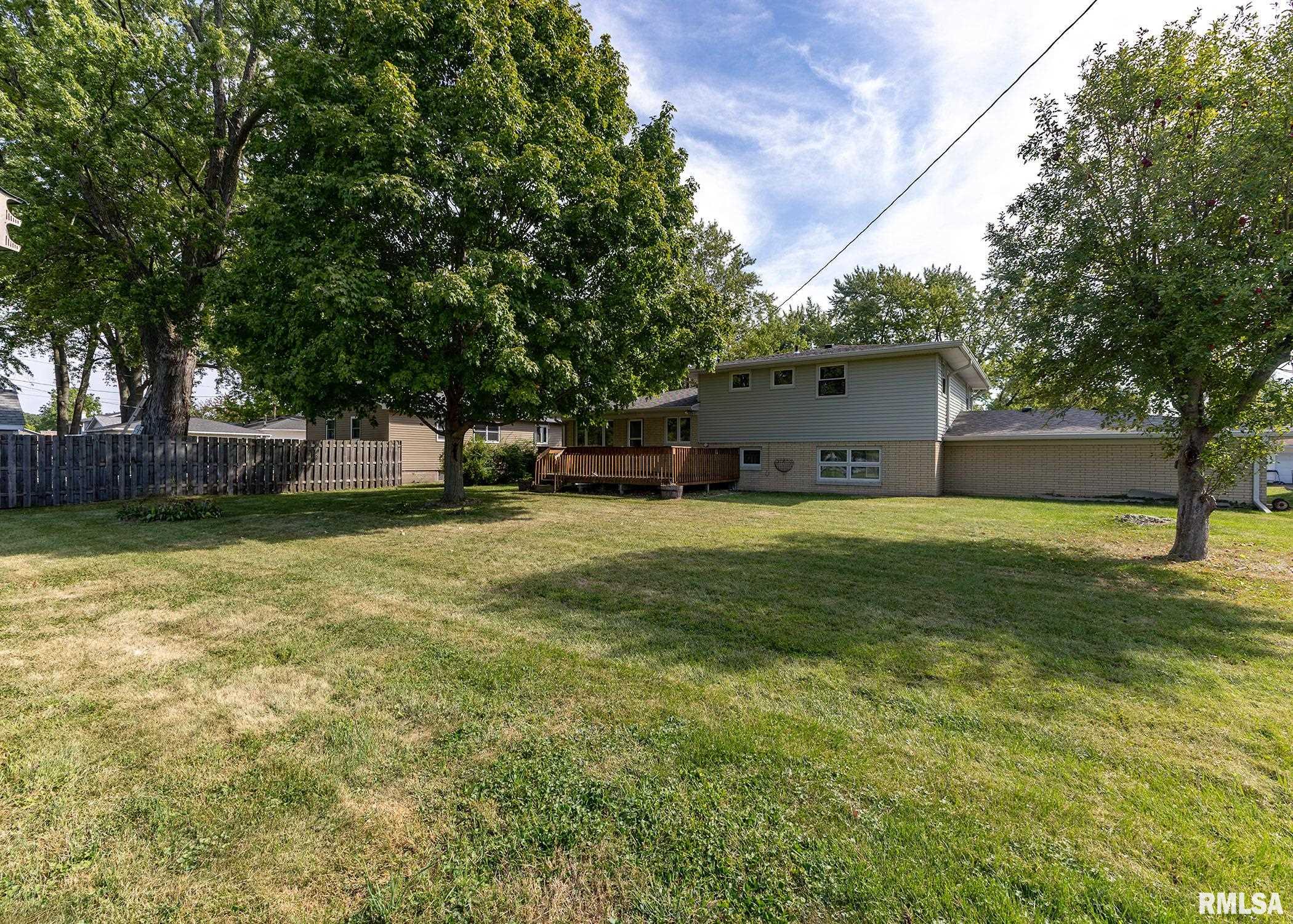 3905 1st Street, East Moline, Illinois image 30