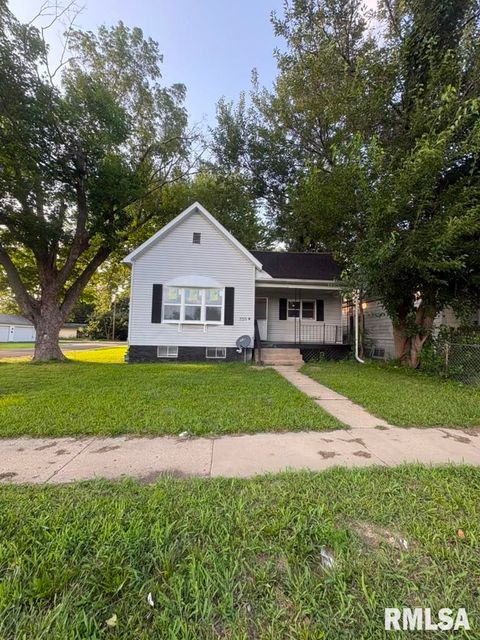 Homes For Sale - 539 North Grand Avenue West<br/> Sangamon County, Springfield, IL 62702
