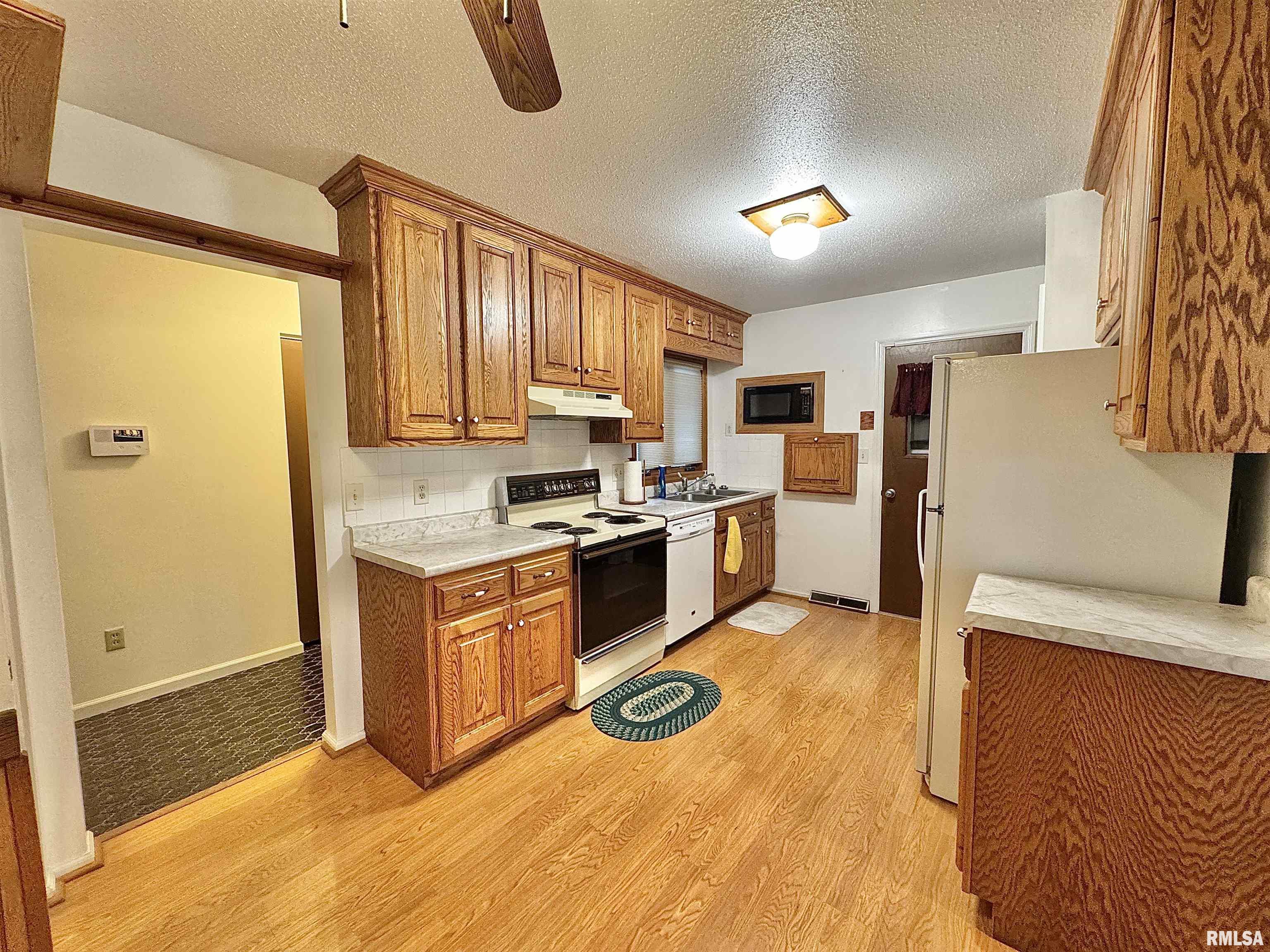 2217 Keokuk Drive, Springfield, Illinois image 8