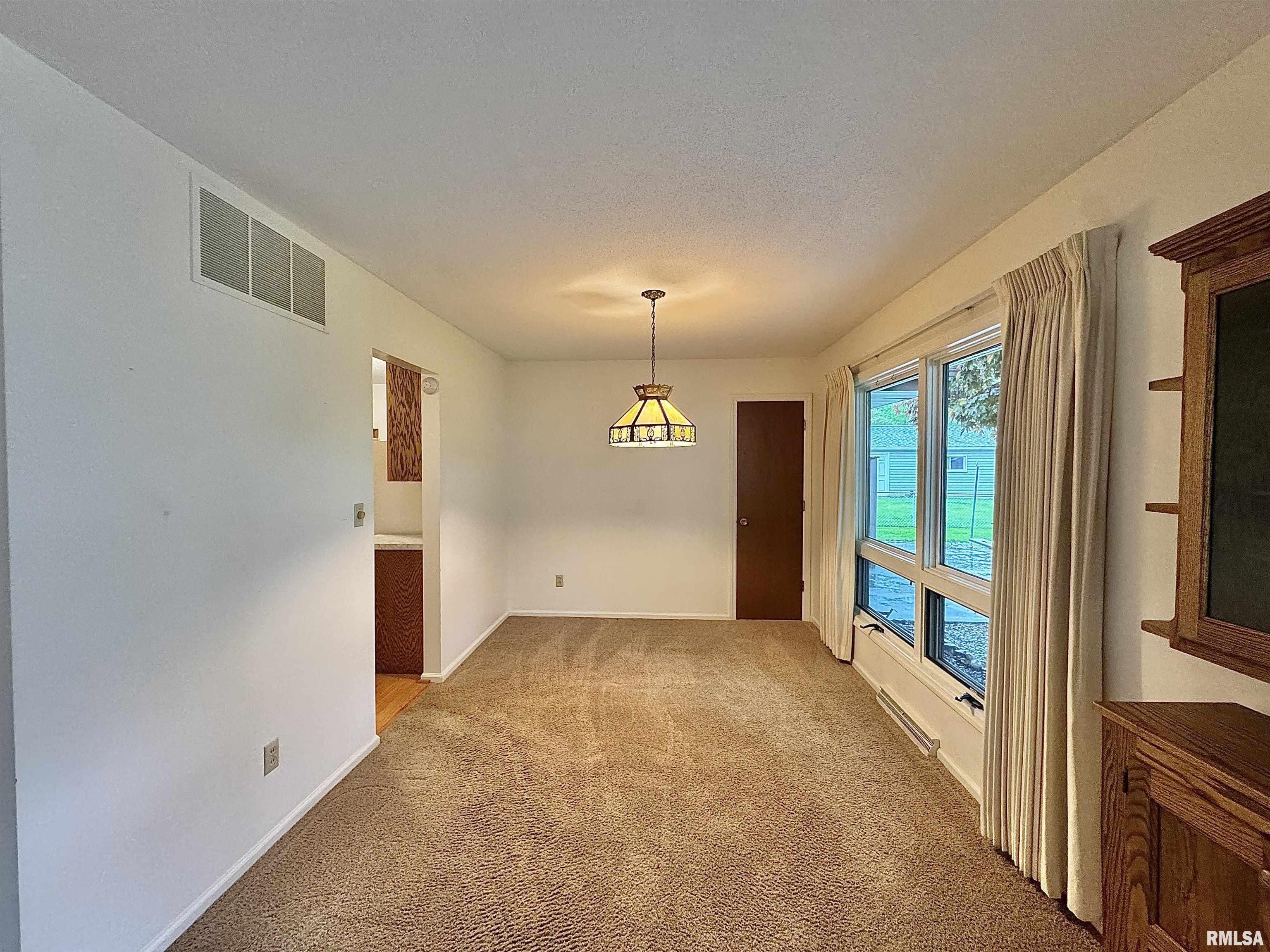 2217 Keokuk Drive, Springfield, Illinois image 5