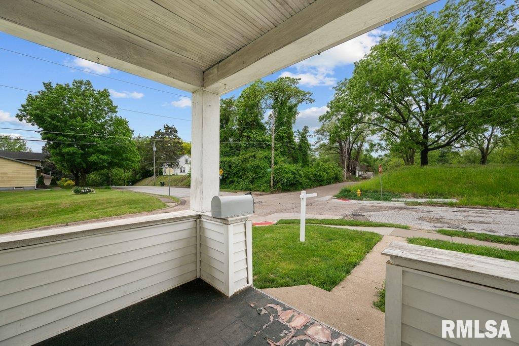 1603 Judson Street, Davenport, Iowa image 26