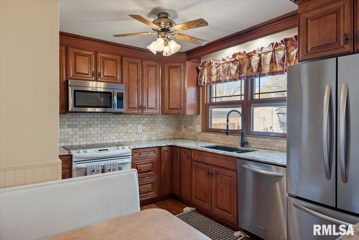88 Del Mar Drive, Springfield, Illinois image 10
