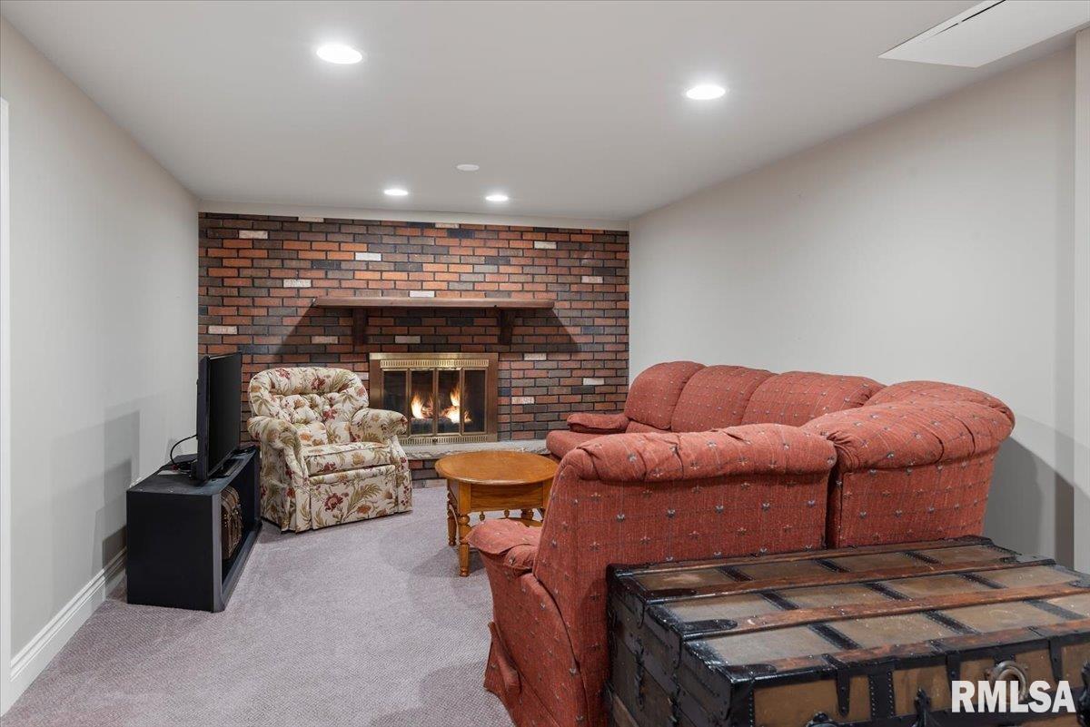 88 Del Mar Drive, Springfield, Illinois image 20