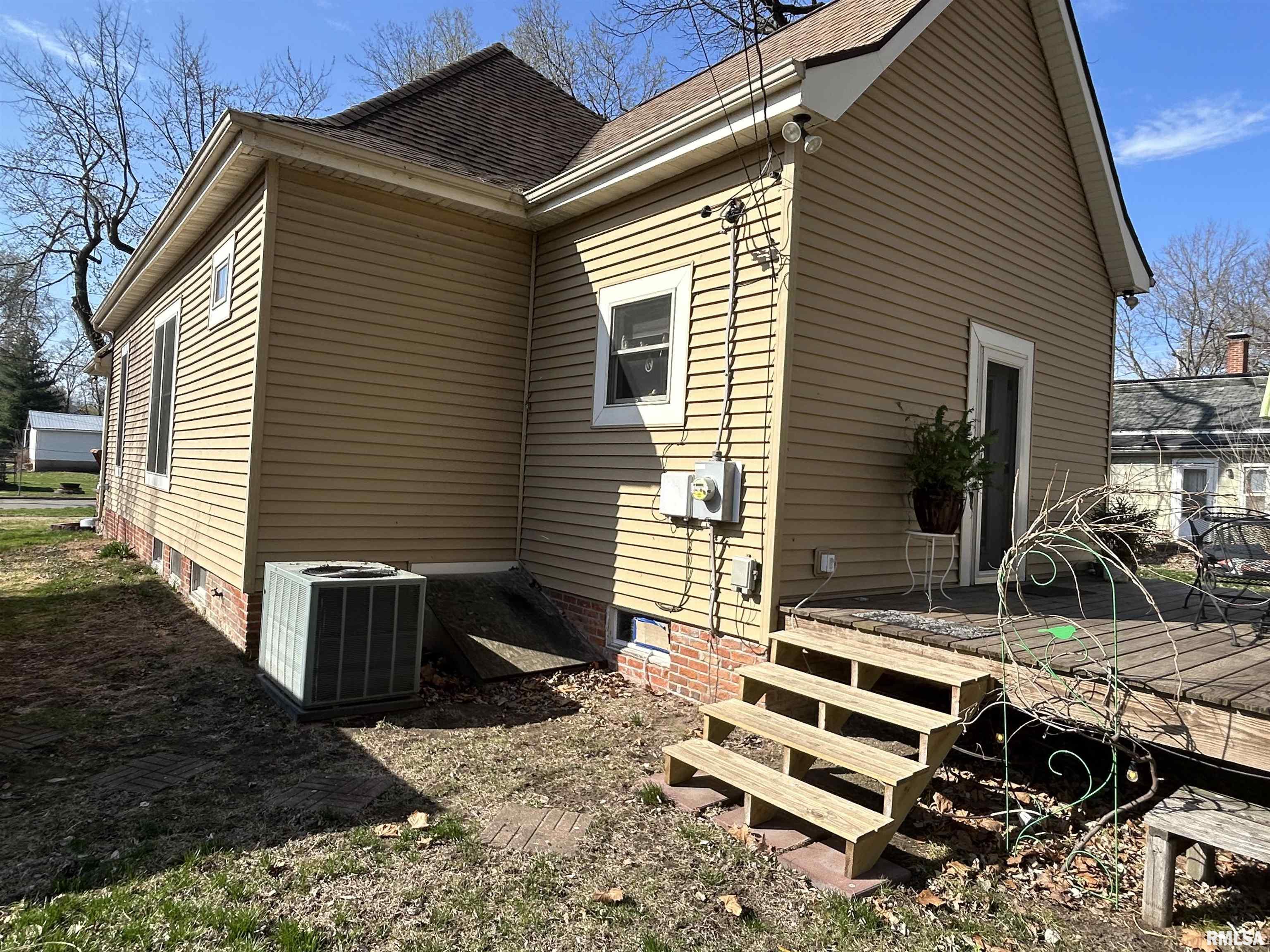 118 W Clark Street, Havana, Illinois image 7